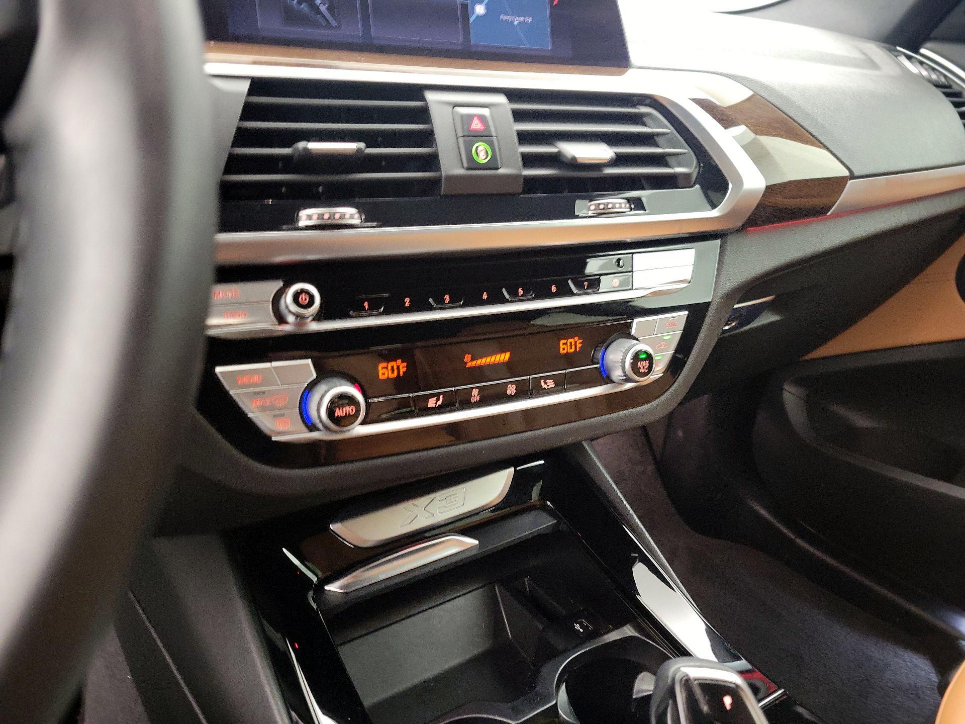 Thumbnail: 2021 BMW X3 - 16