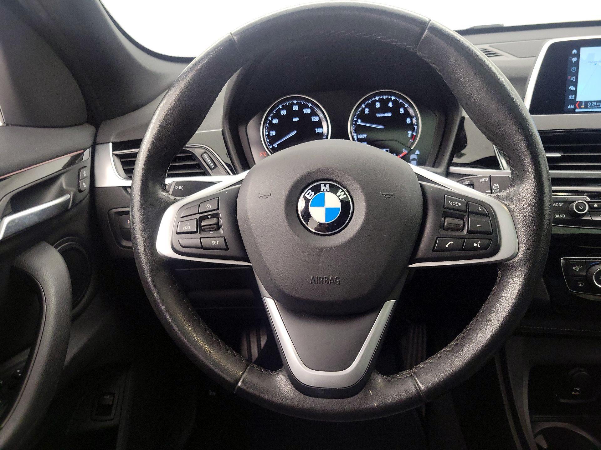 Thumbnail: 2019 BMW X1 - 10