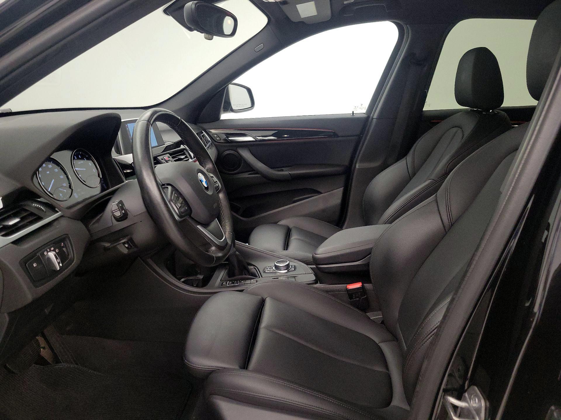 Thumbnail: 2019 BMW X1 - 11