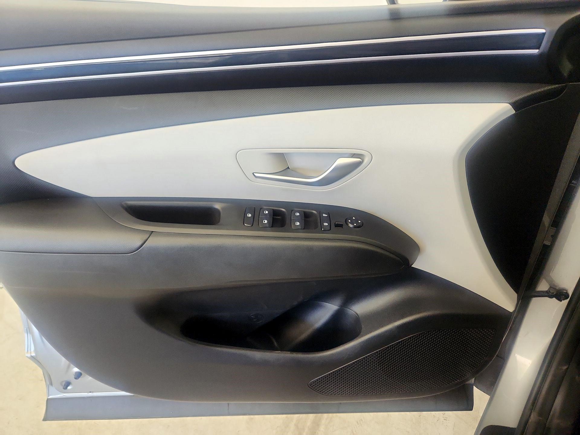 Thumbnail: 2022 Hyundai Tucson - 12