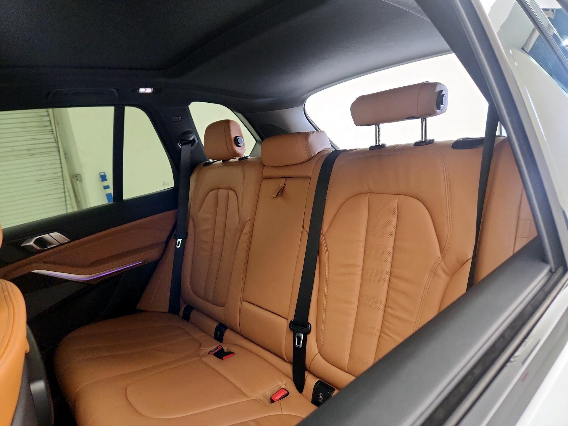 Thumbnail: 2019 BMW X5 - 20