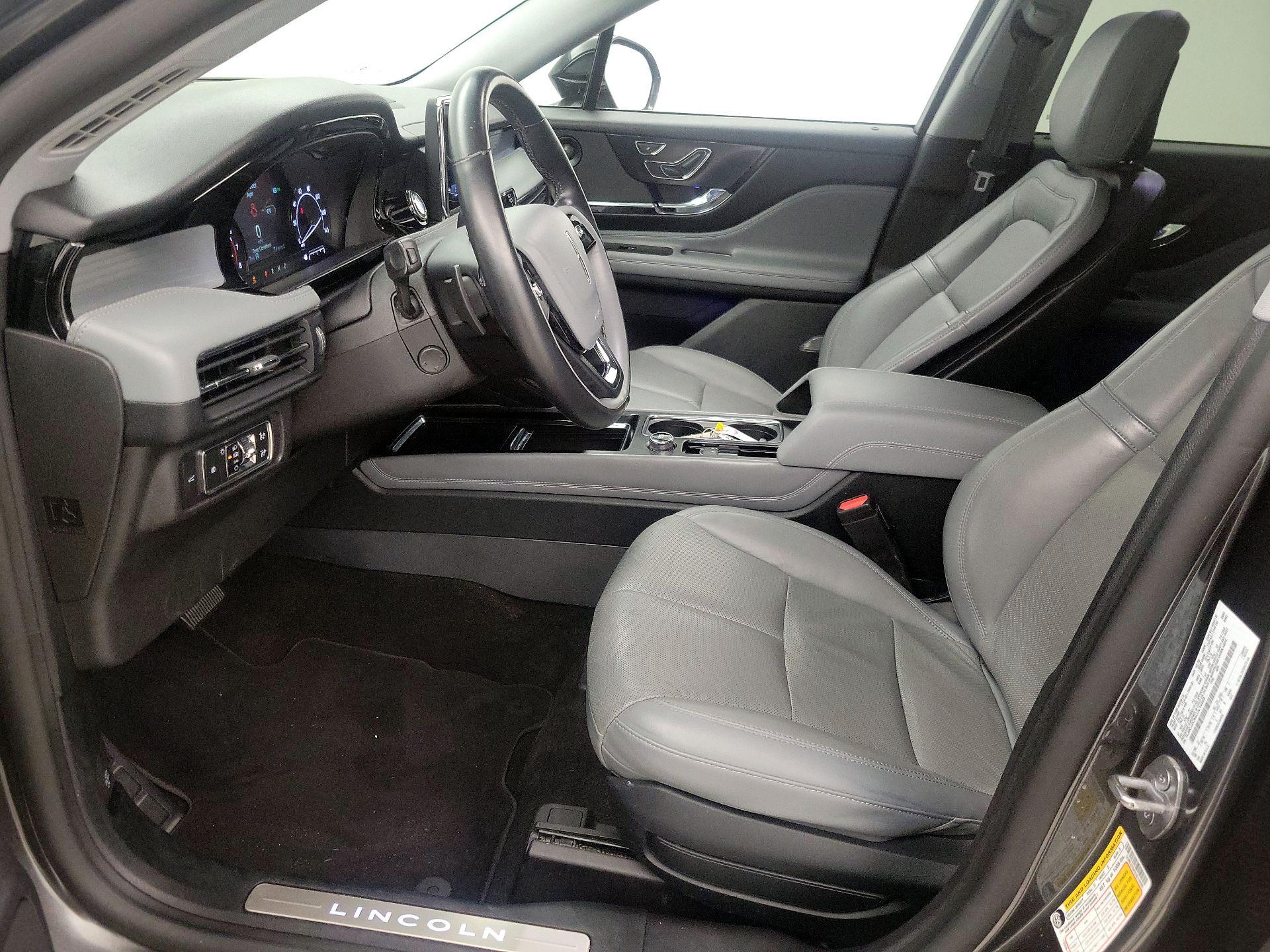 Thumbnail: 2020 Lincoln Corsair - 11