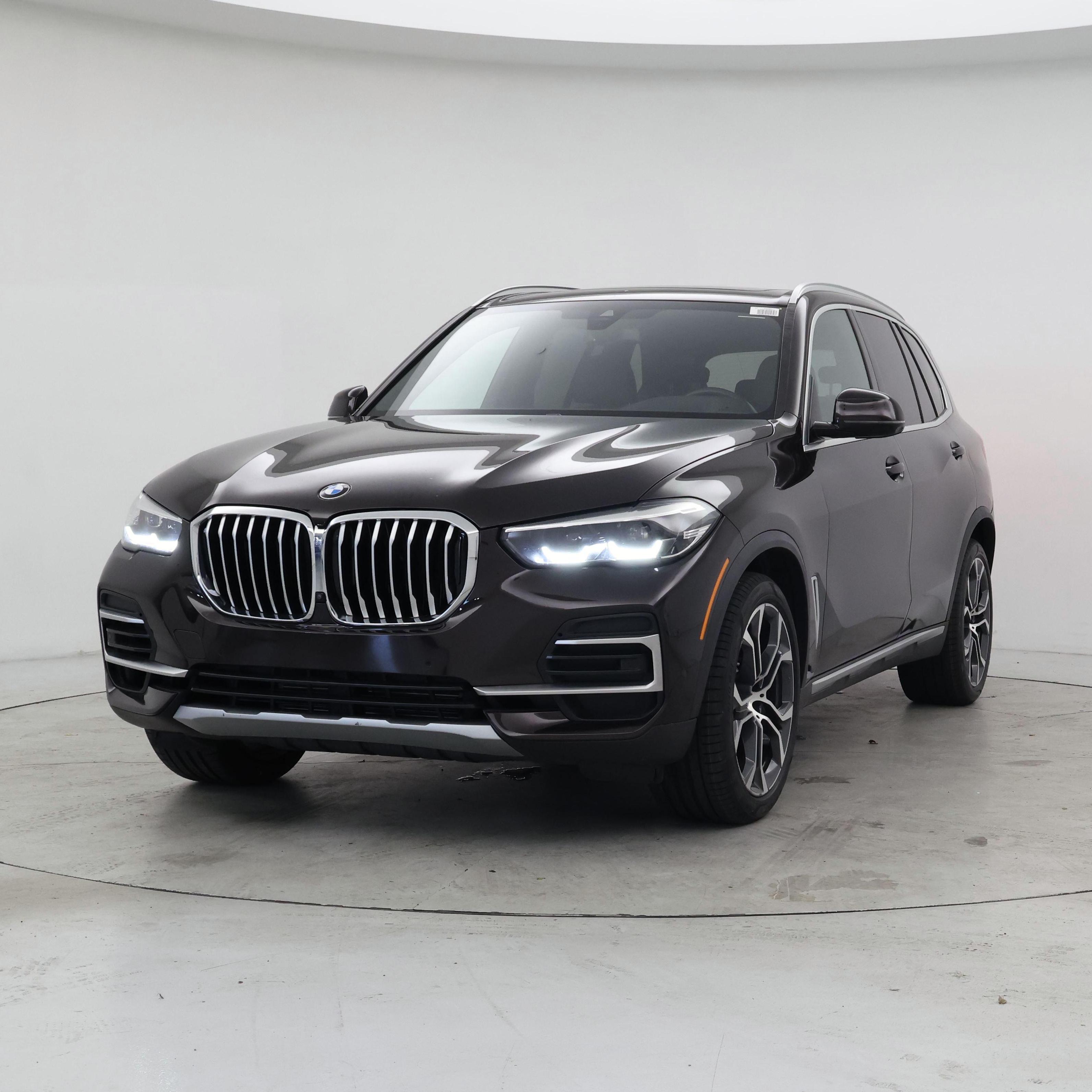 Thumbnail: 2022 BMW X5 - 4