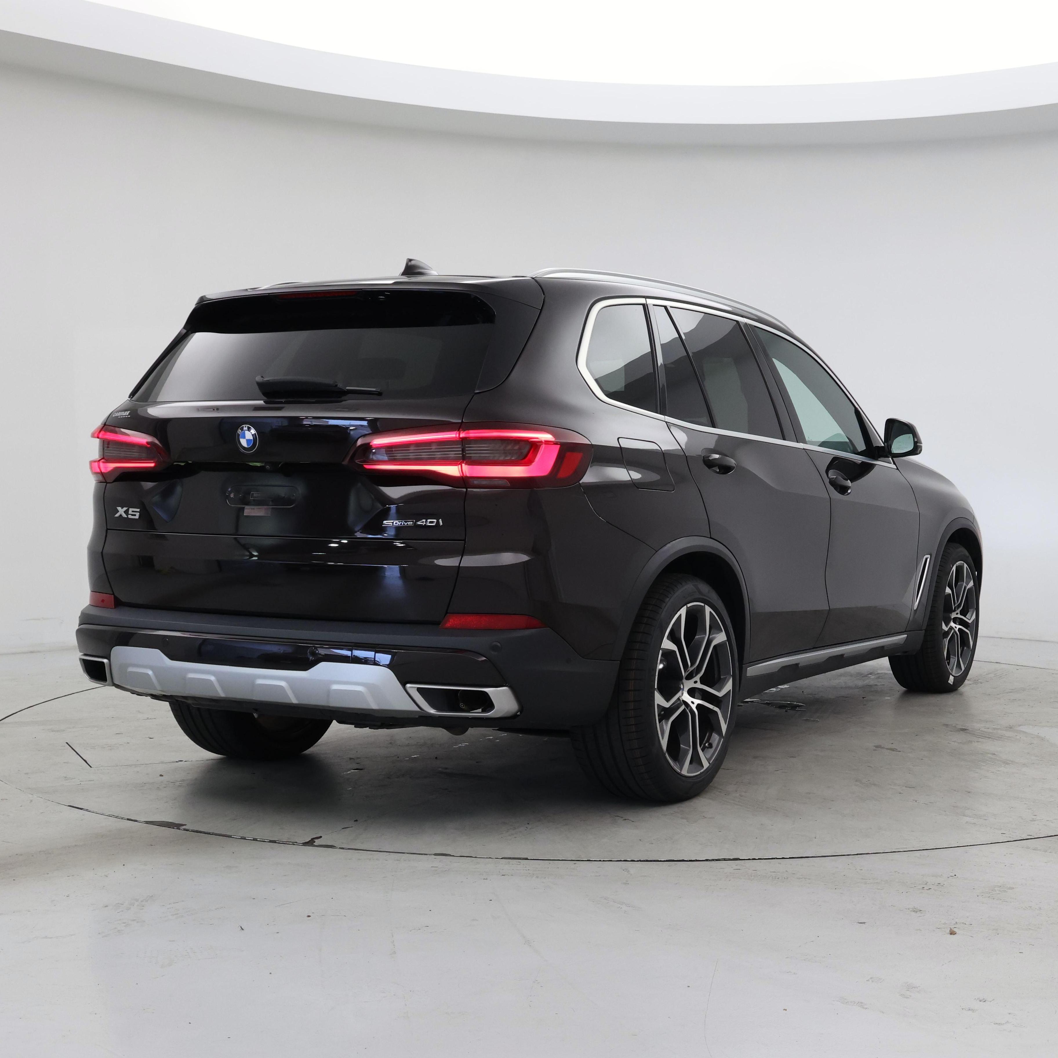 Thumbnail: 2022 BMW X5 - 8