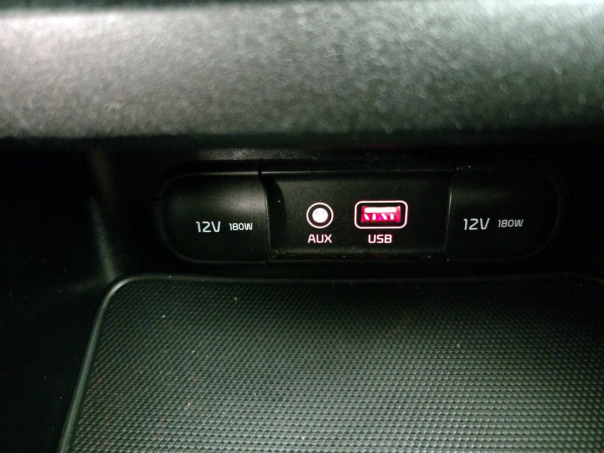 Thumbnail: 2021 Kia Forte - 18