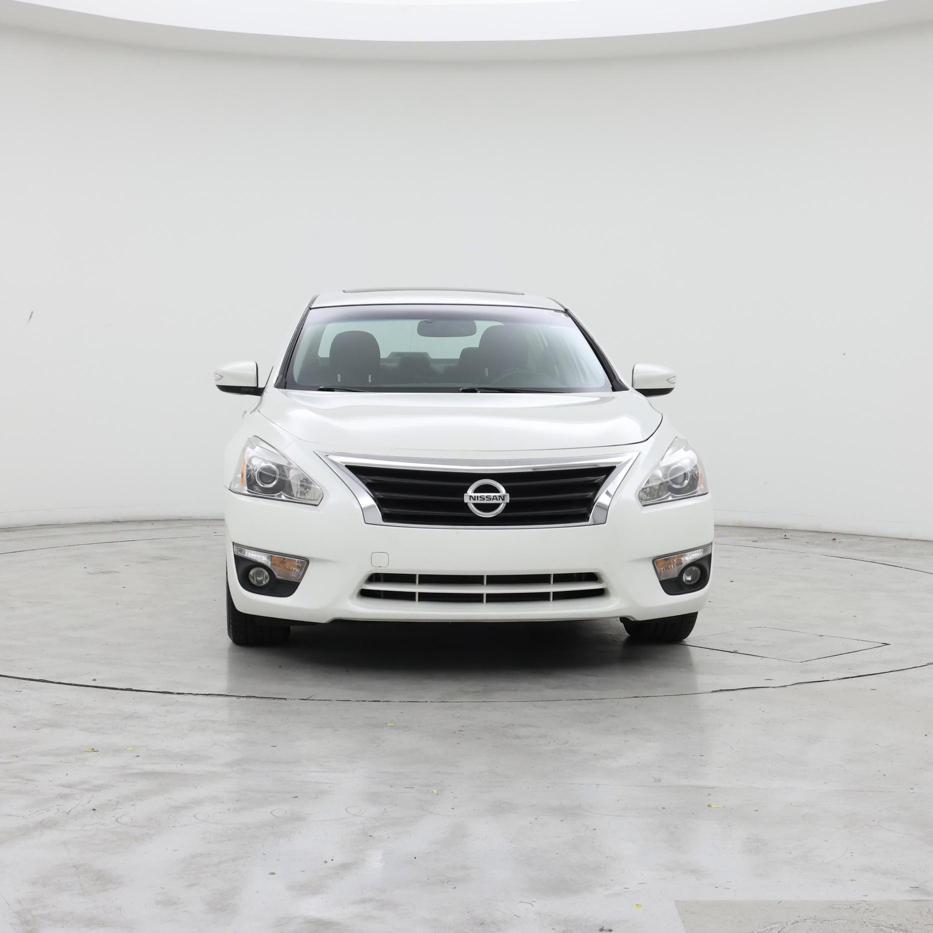 Thumbnail: 2013 Nissan Altima - 5