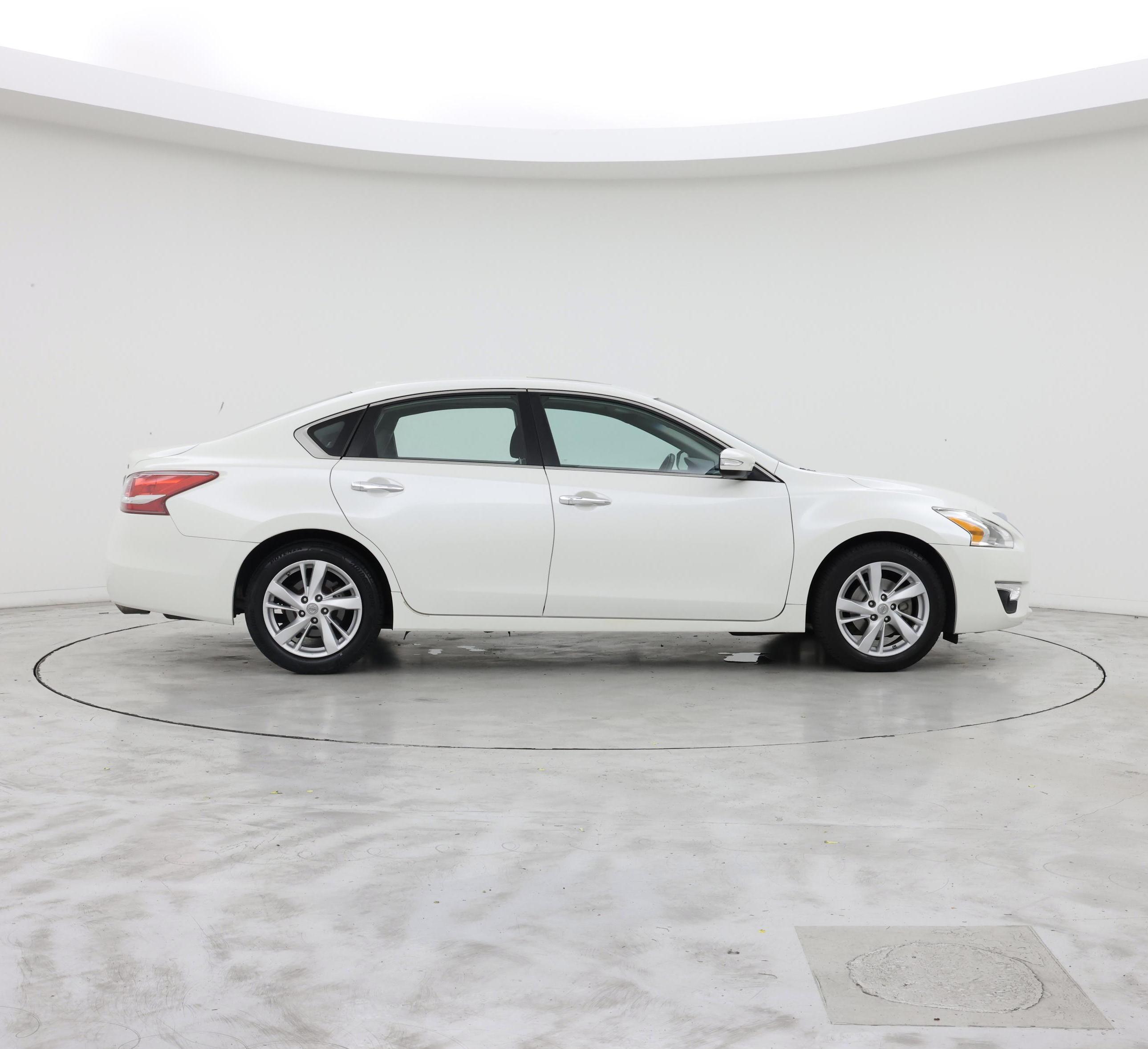 Thumbnail: 2013 Nissan Altima - 7