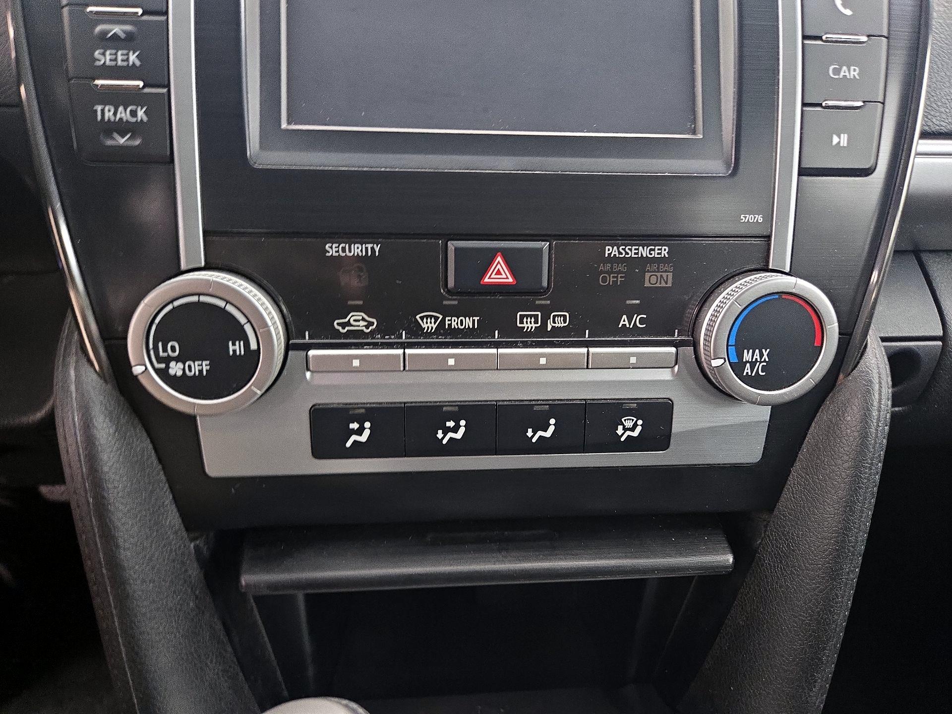 Thumbnail: 2013 Toyota Camry - 15