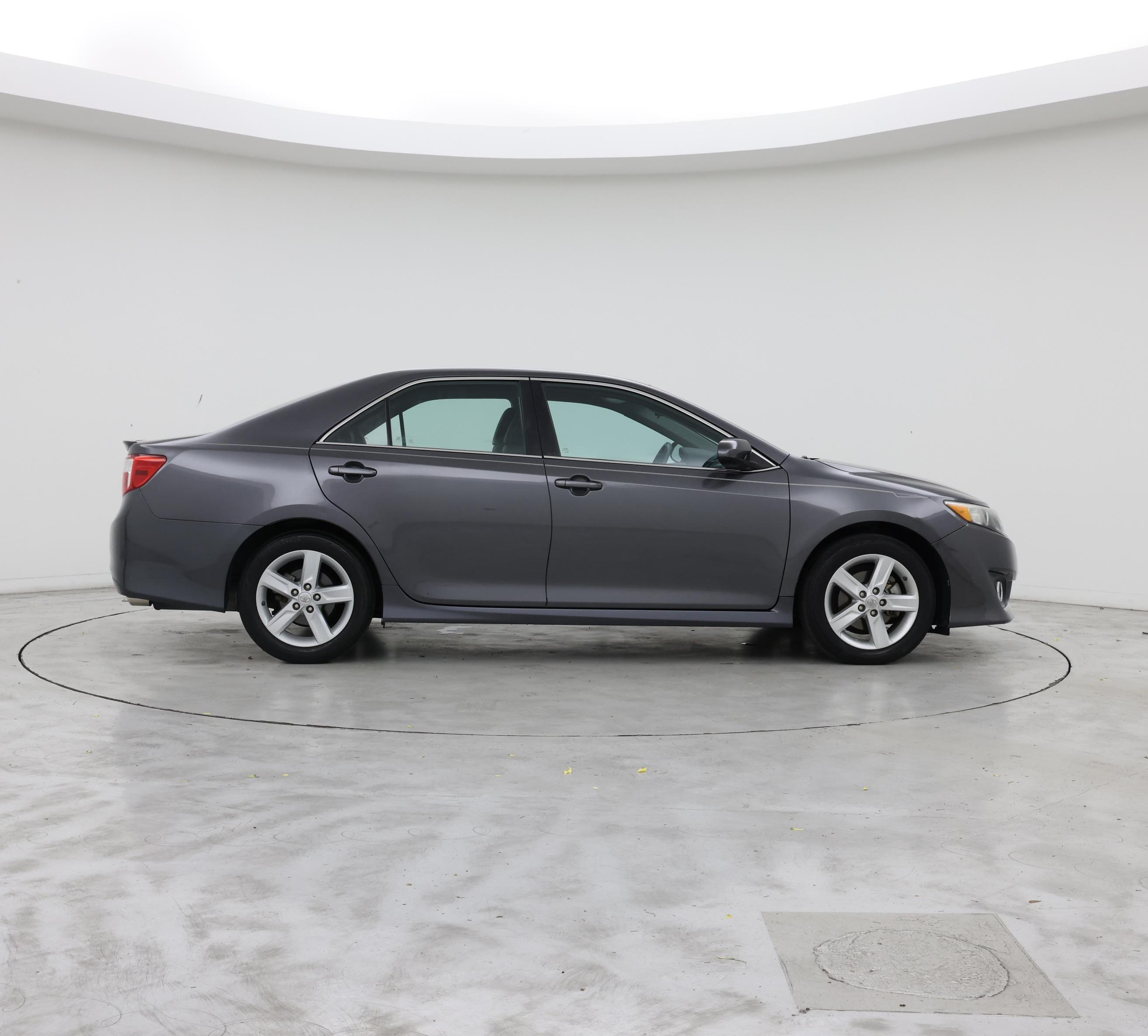 Thumbnail: 2013 Toyota Camry - 7