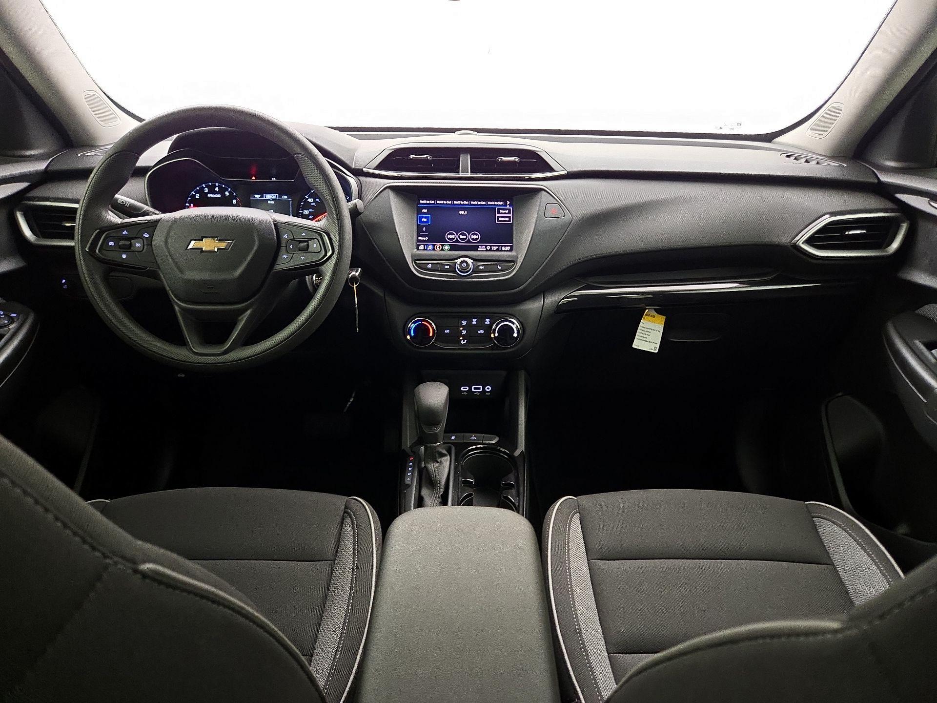 Thumbnail: 2021 Chevrolet TrailBlazer - 9