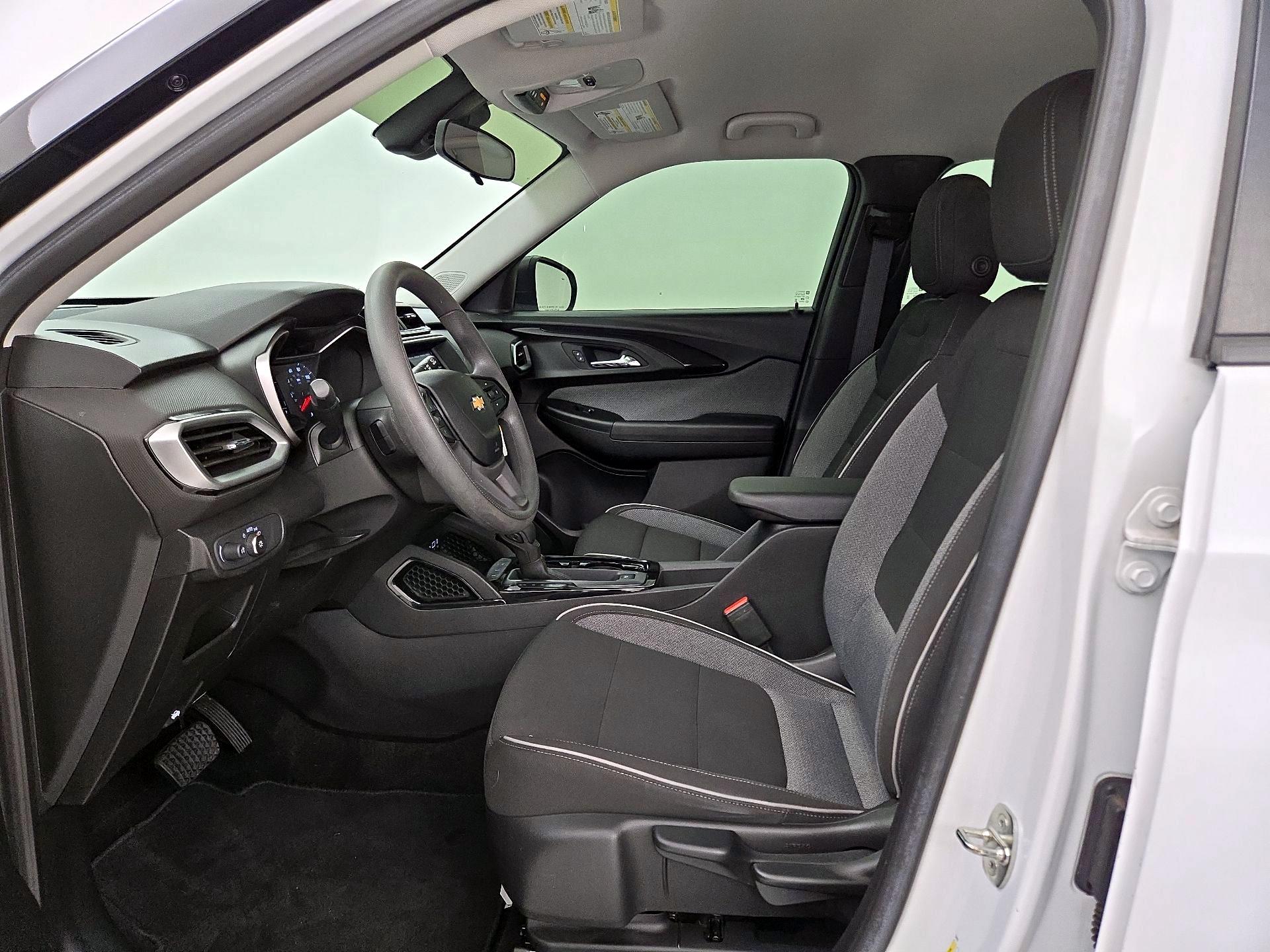 Thumbnail: 2021 Chevrolet TrailBlazer - 11