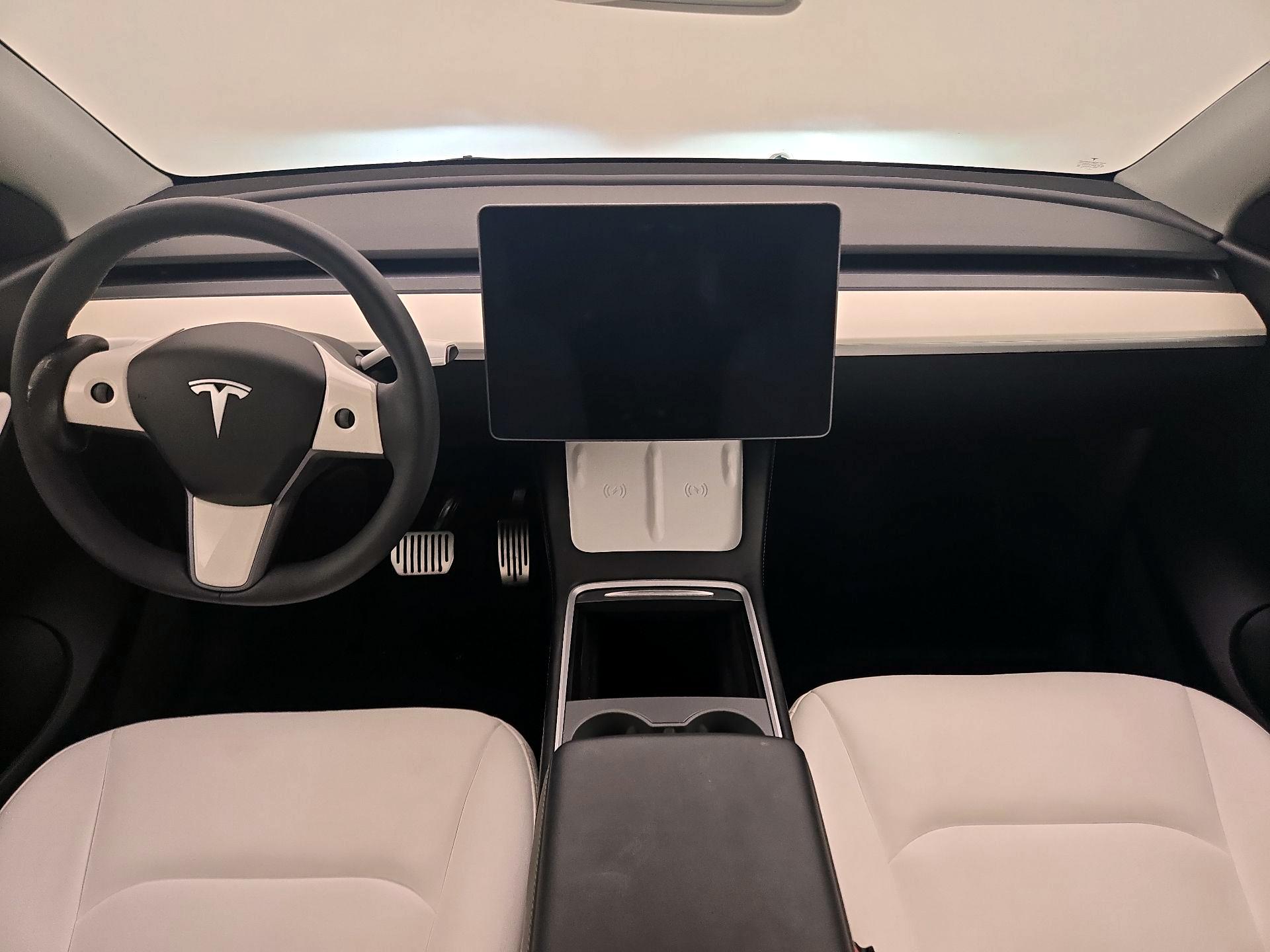 Thumbnail: 2022 Tesla Model Y - 9