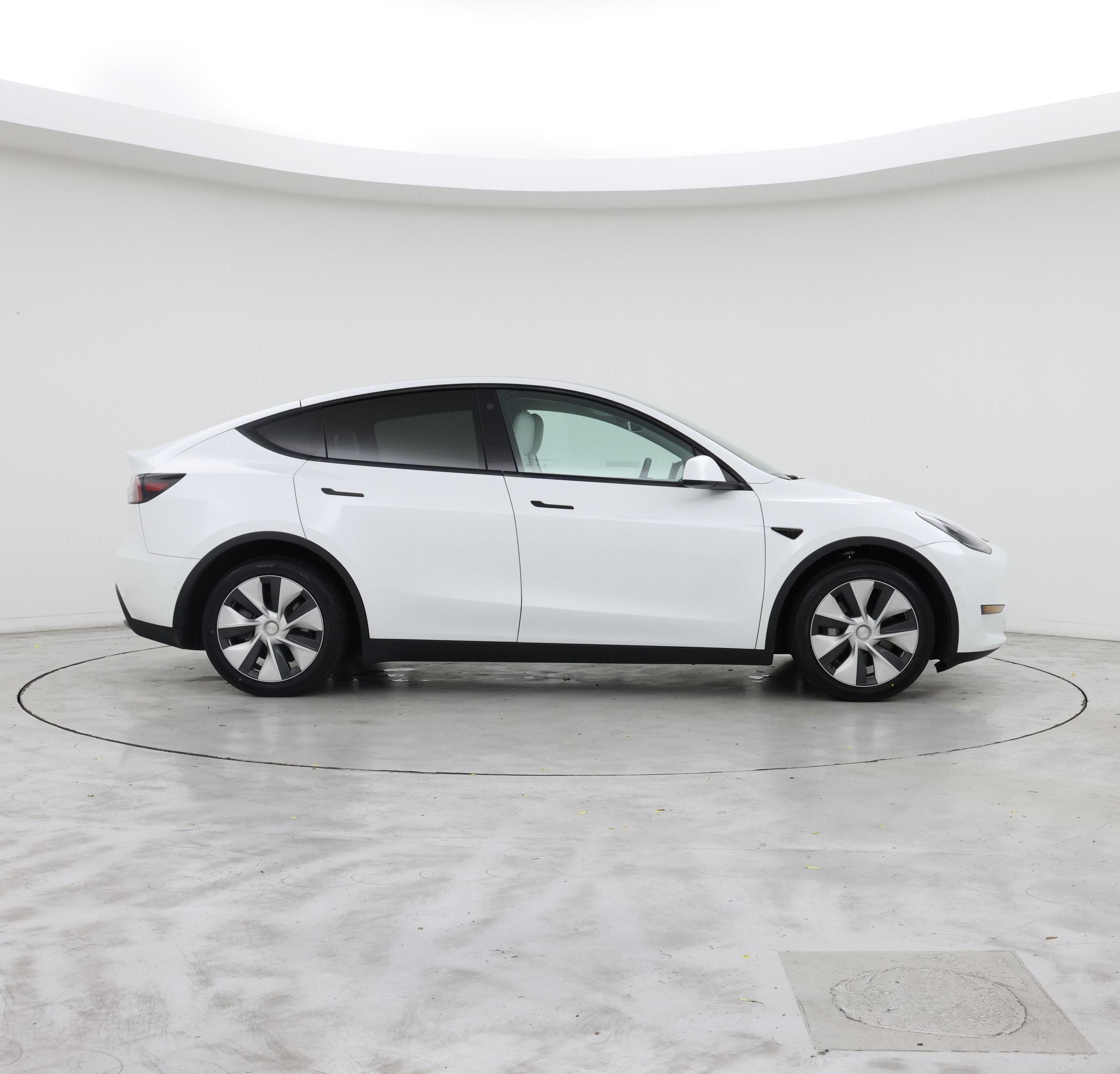 Thumbnail: 2022 Tesla Model Y - 7