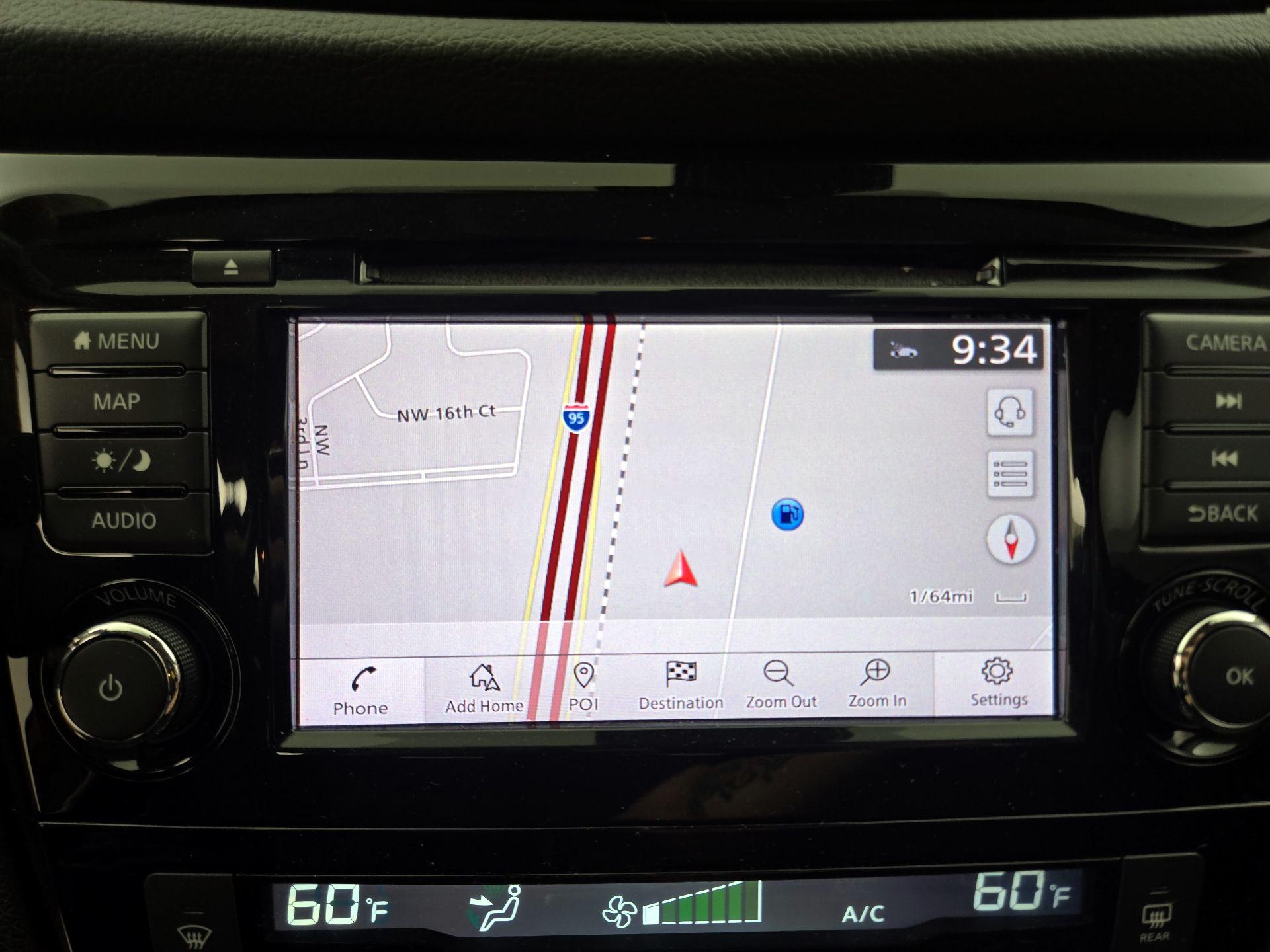 Thumbnail: 2019 Nissan Rogue Sport - 14