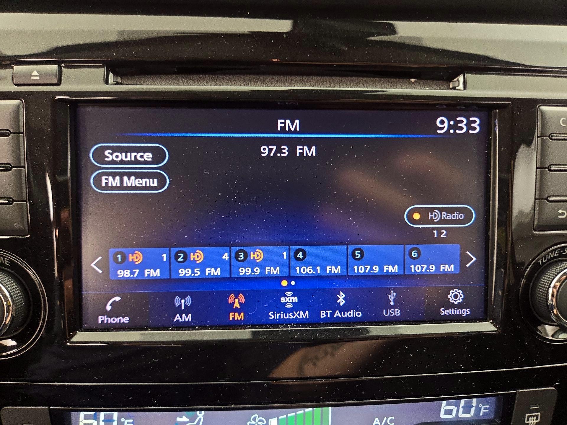 Thumbnail: 2019 Nissan Rogue Sport - 16