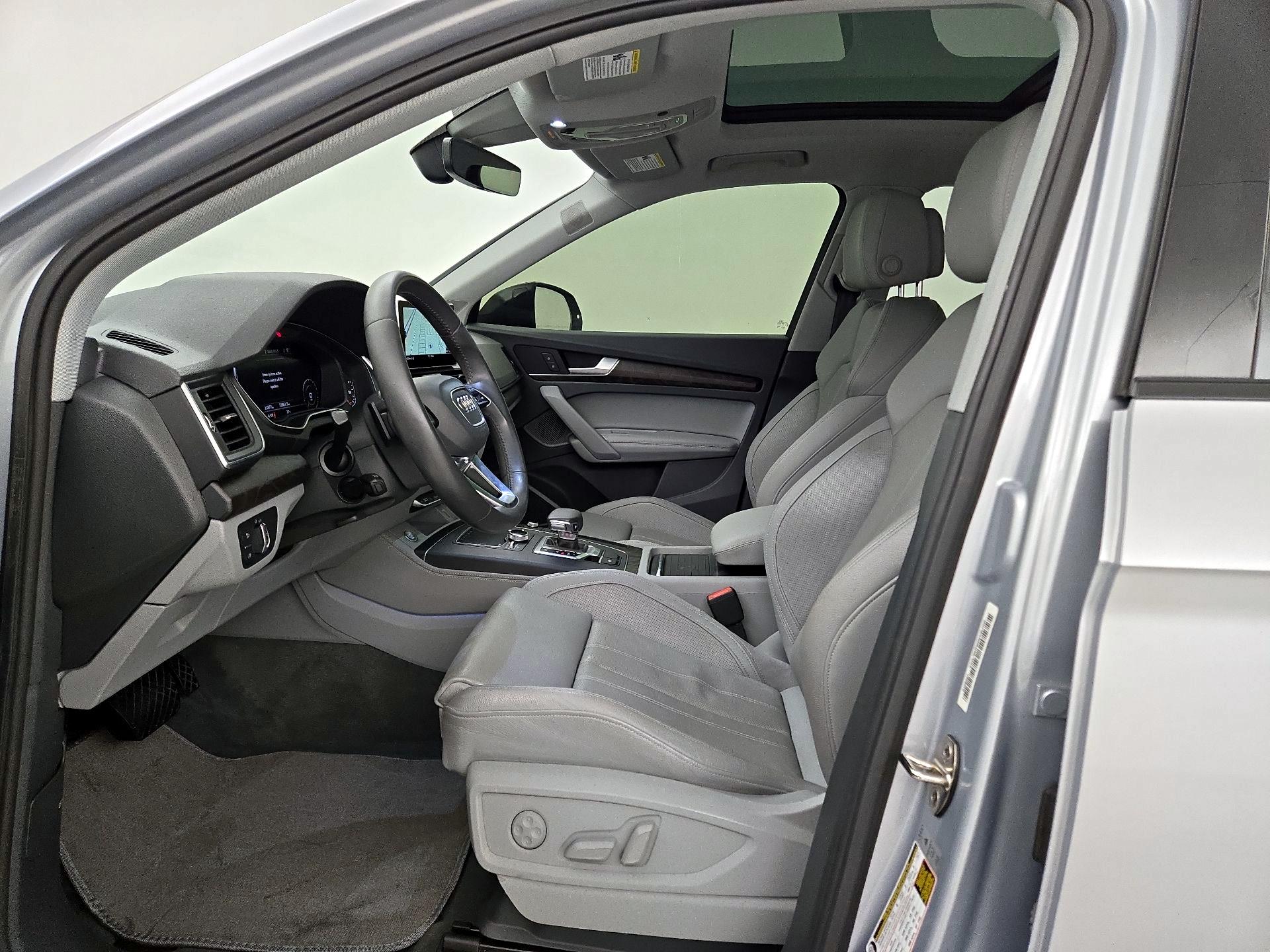 Thumbnail: 2019 Audi Q5 - 11