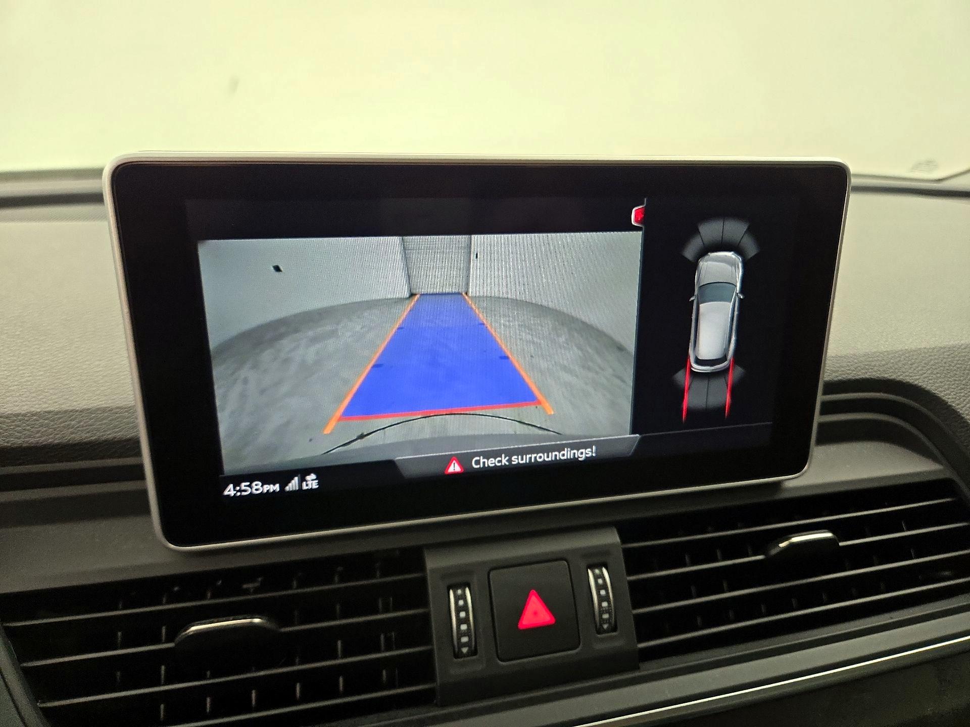Thumbnail: 2019 Audi Q5 - 15