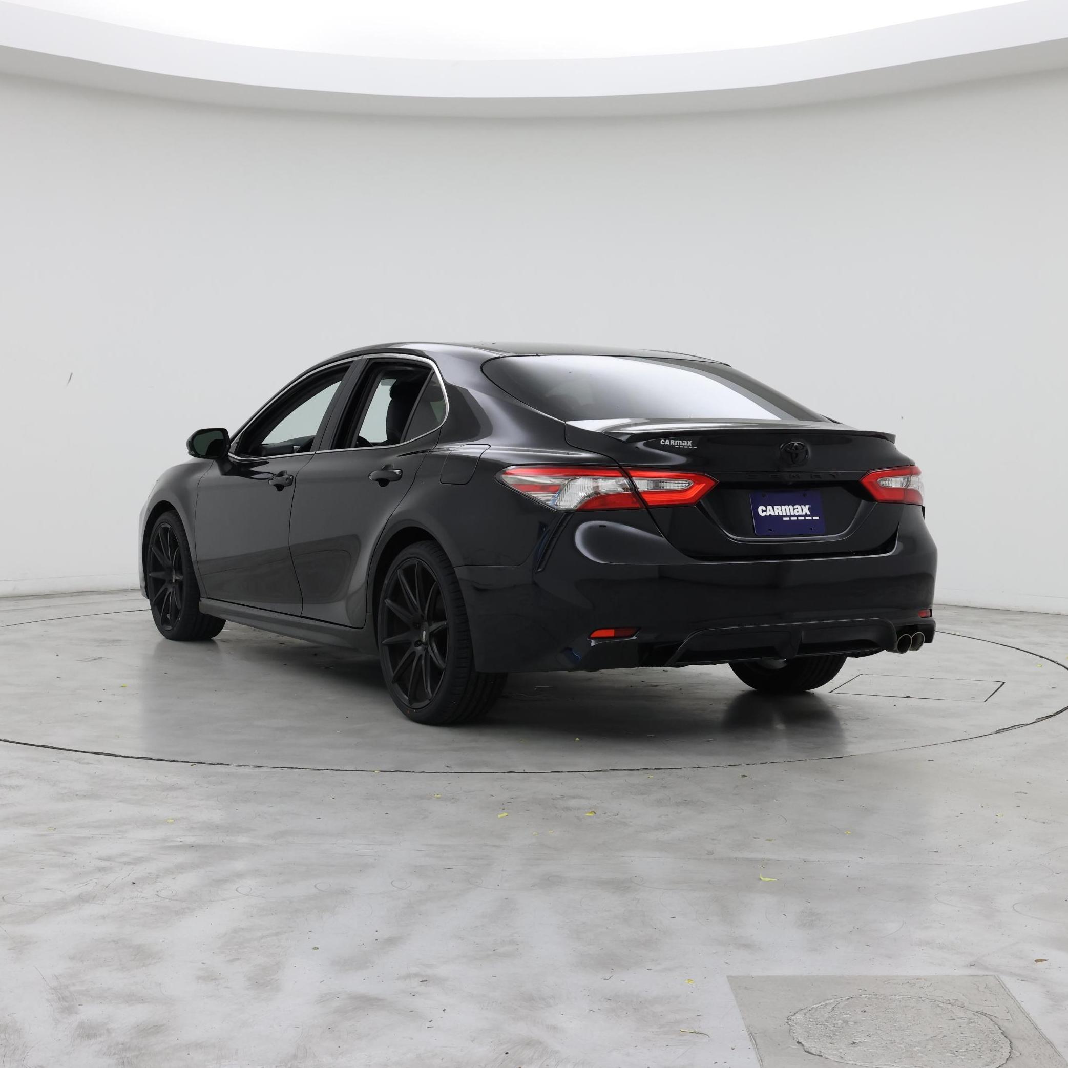 Thumbnail: 2018 Toyota Camry - 2