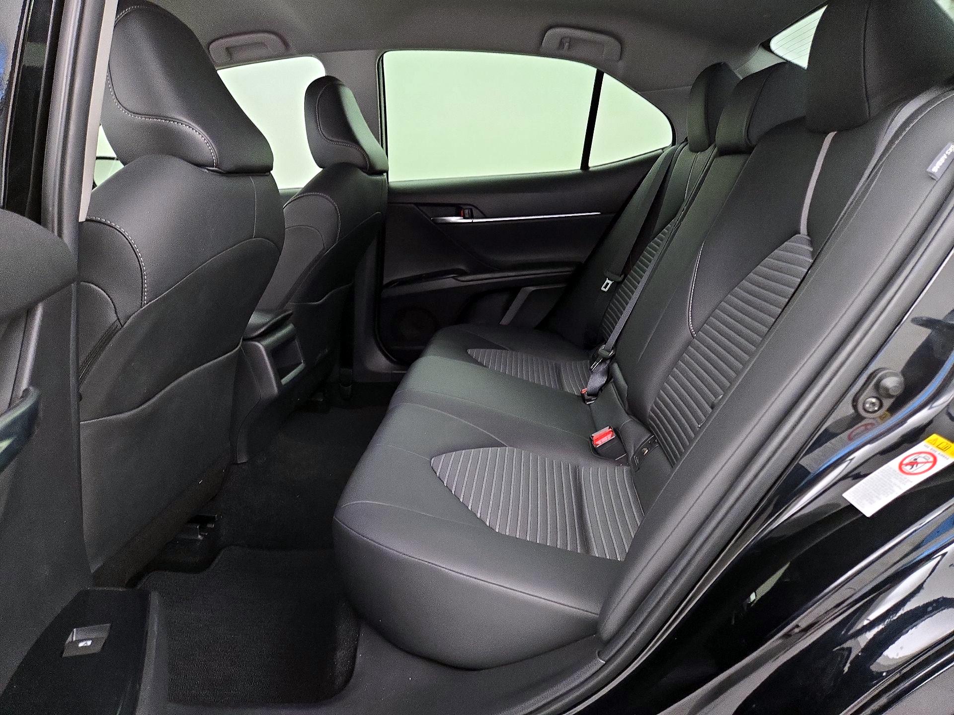 Thumbnail: 2018 Toyota Camry - 19
