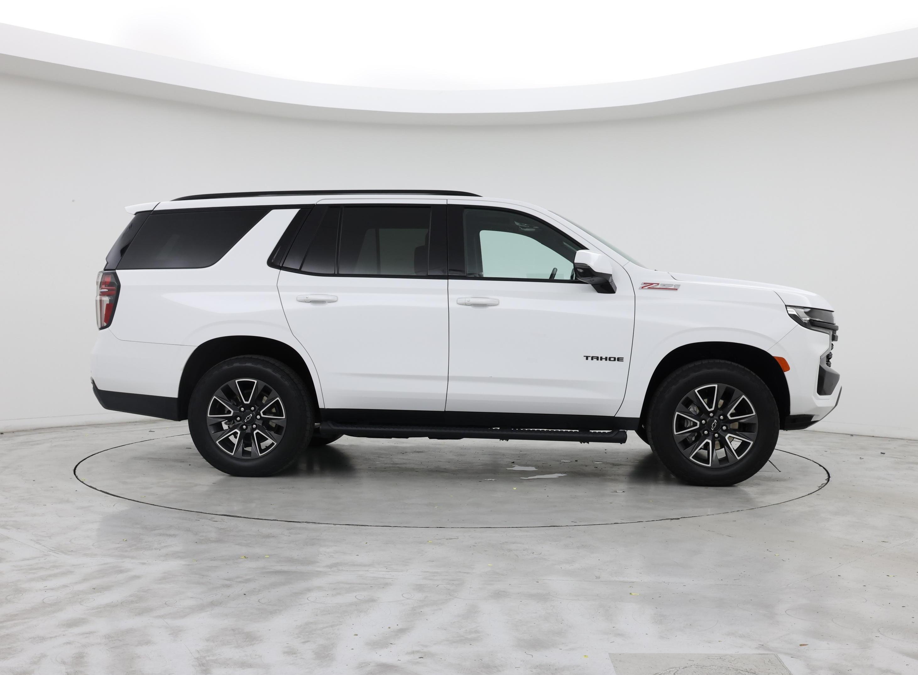 Thumbnail: 2023 Chevrolet Tahoe - 7