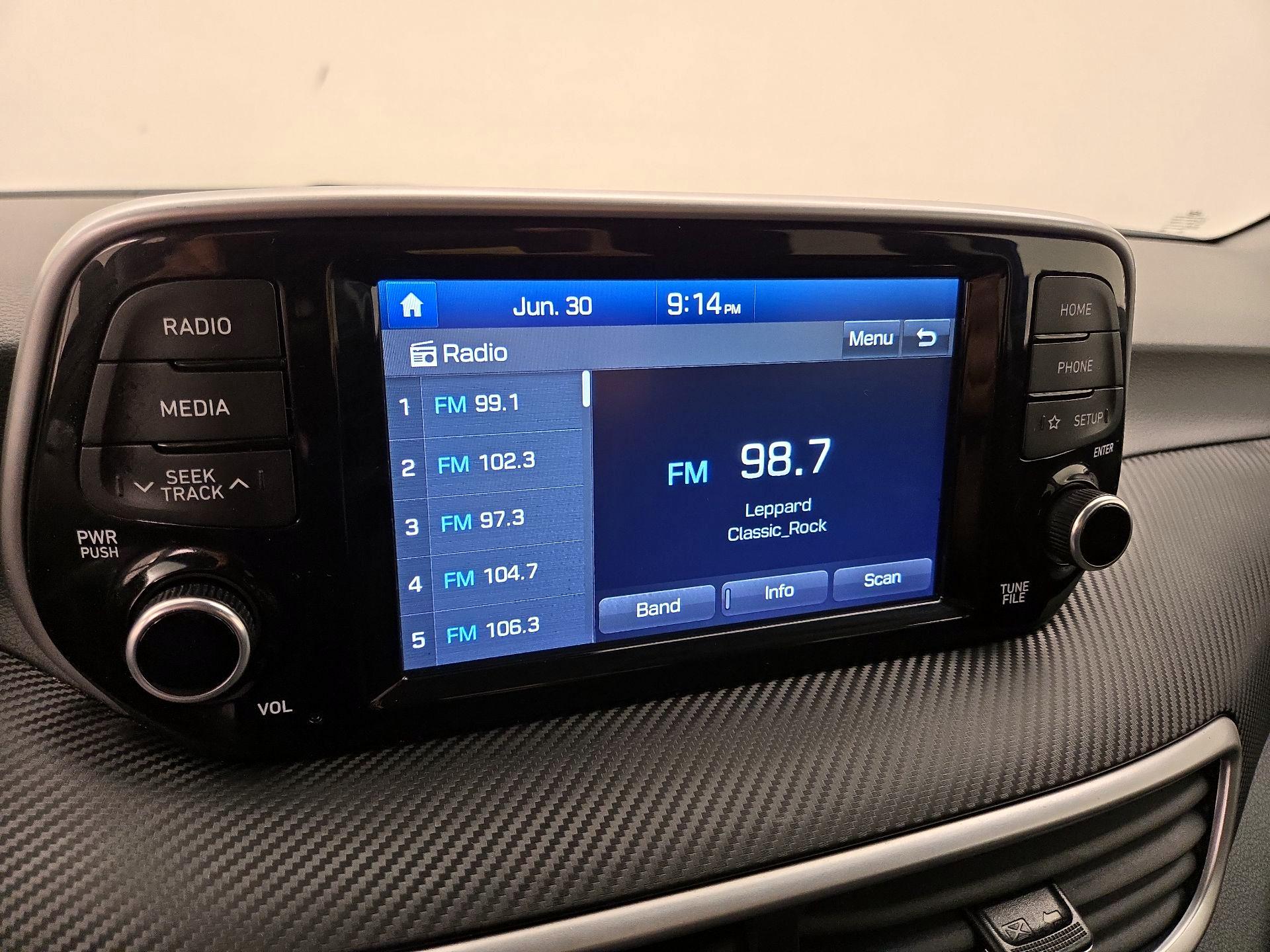 Thumbnail: 2019 Hyundai Tucson - 15