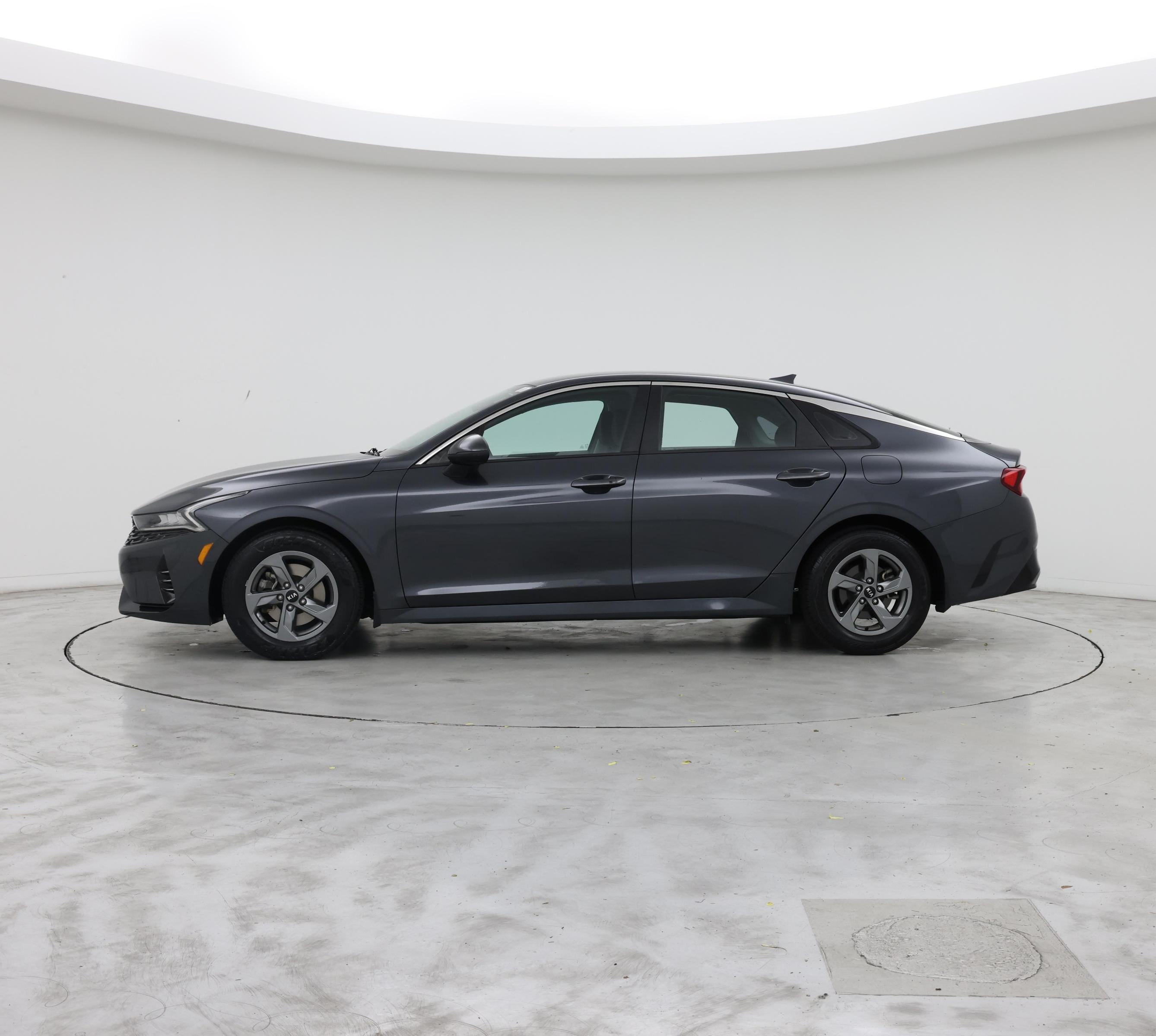 Thumbnail: 2021 Kia K5 - 3