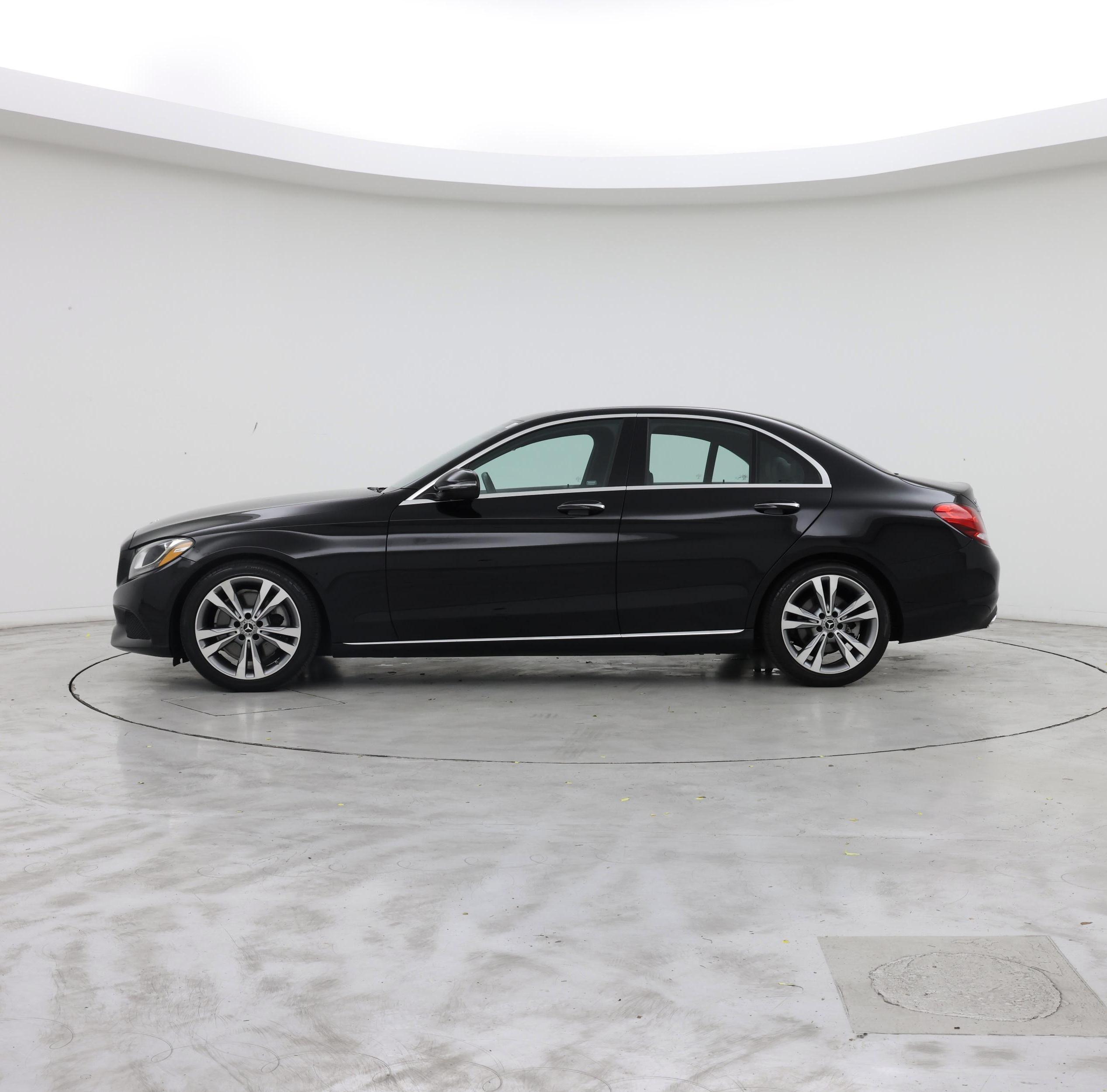 Thumbnail: 2018 Mercedes-Benz C-Class - 3