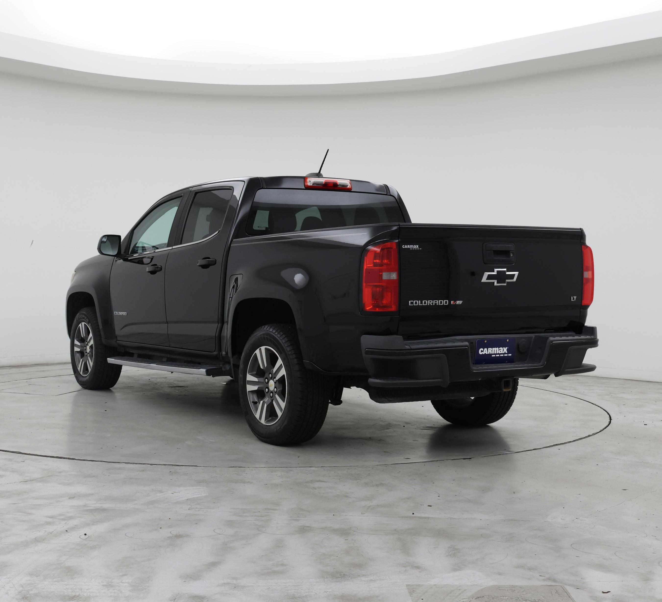 Thumbnail: 2017 Chevrolet Colorado - 2