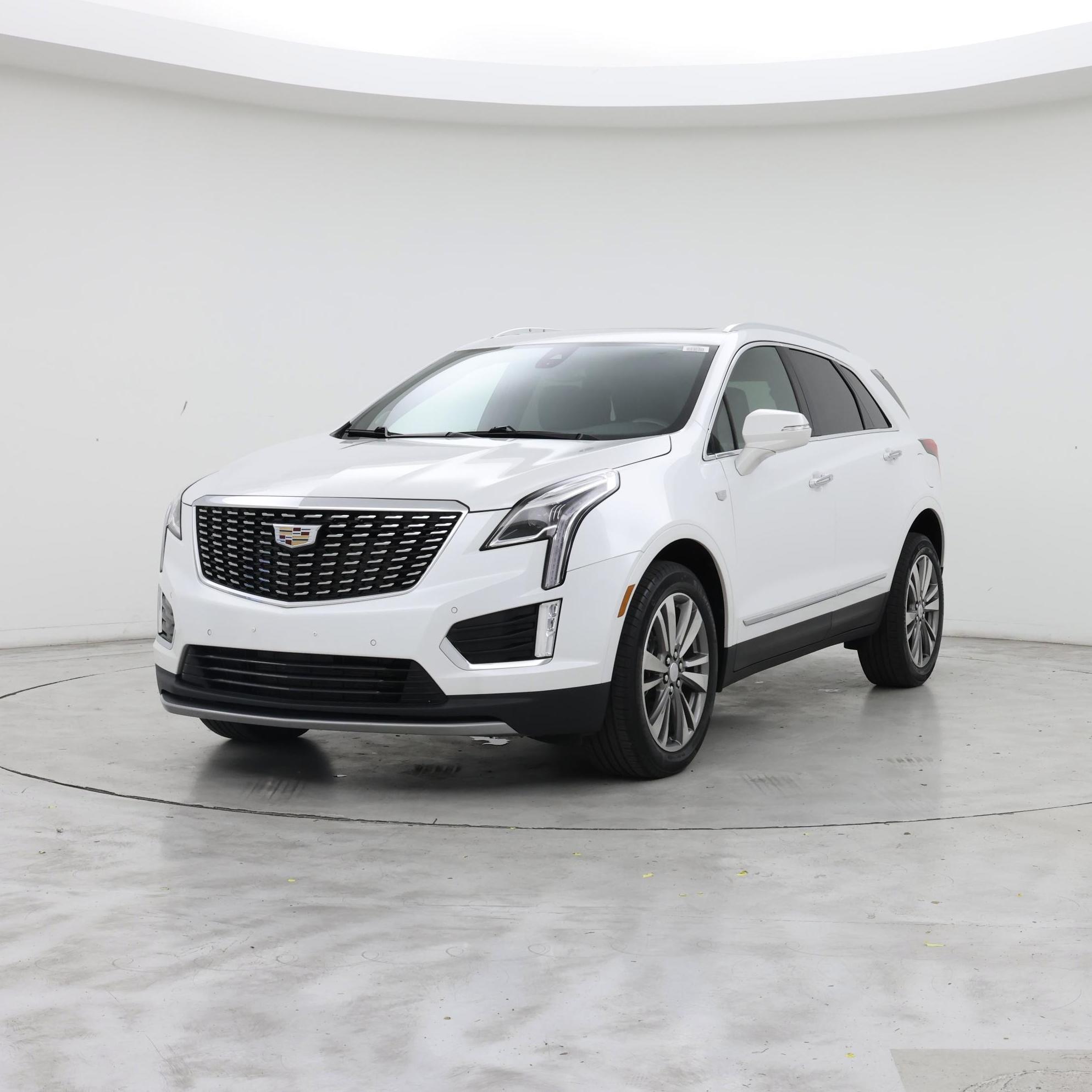 Thumbnail: 2021 Cadillac XT5 - 4