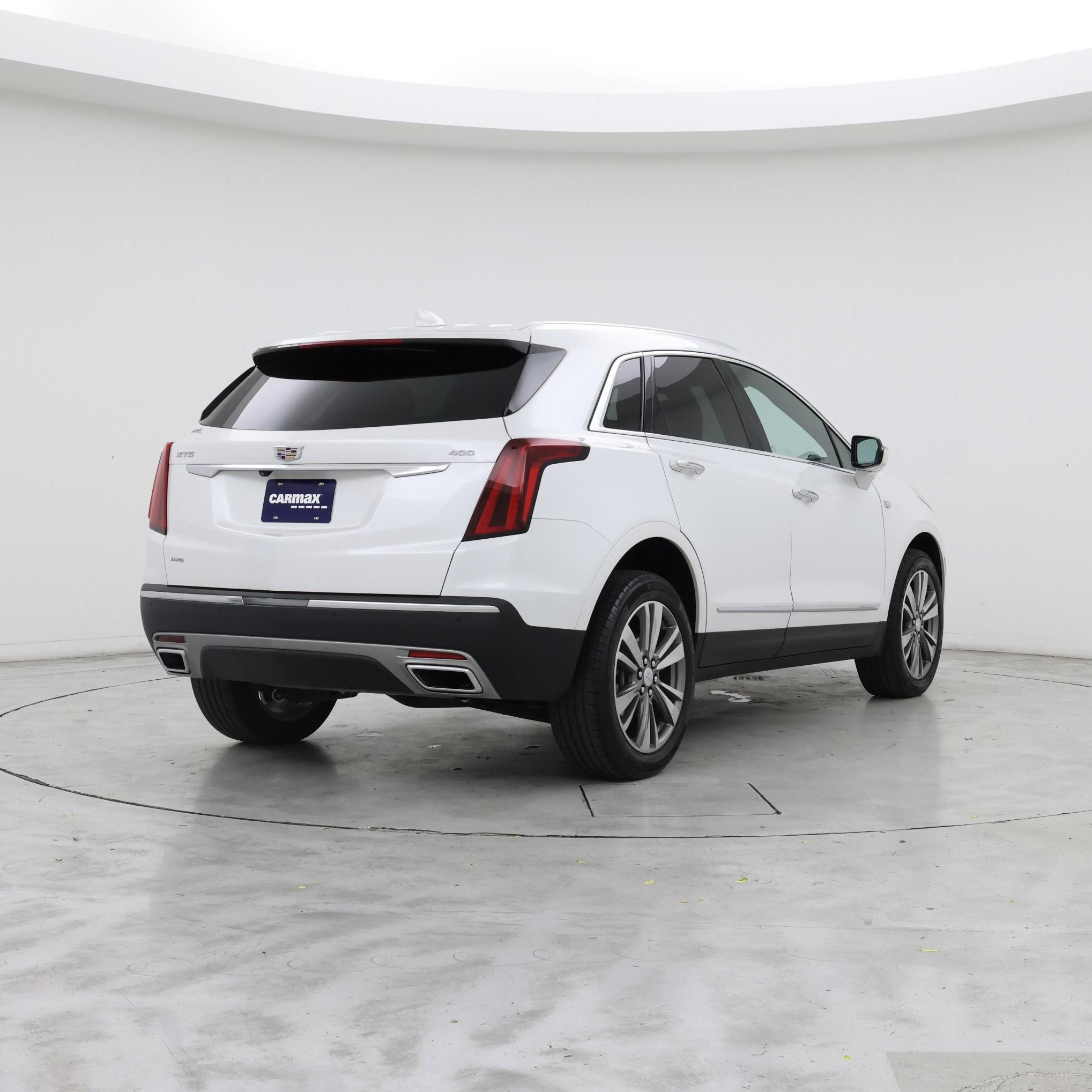 Thumbnail: 2021 Cadillac XT5 - 8