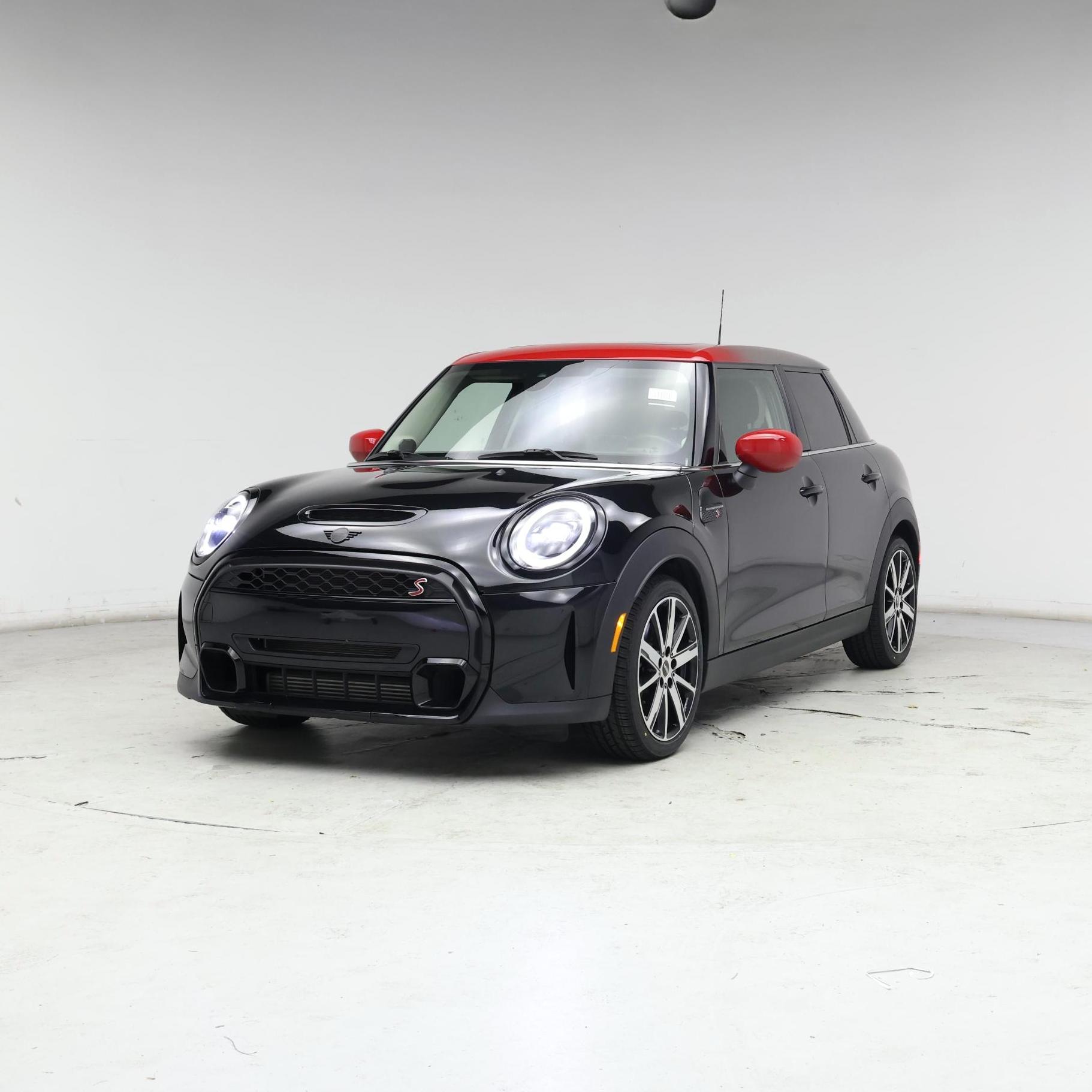 Thumbnail: 2023 MINI Cooper Hardtop - 4