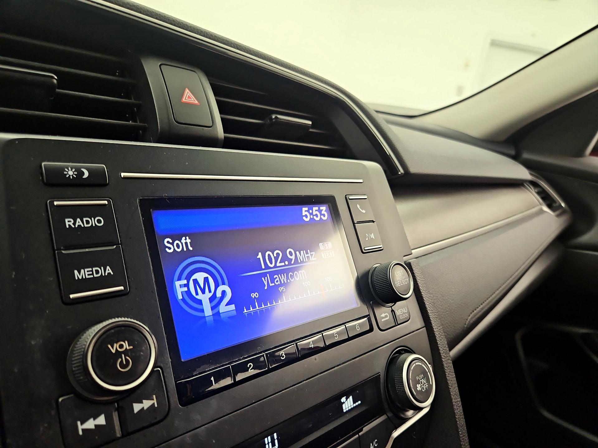 Thumbnail: 2019 Honda Civic - 15