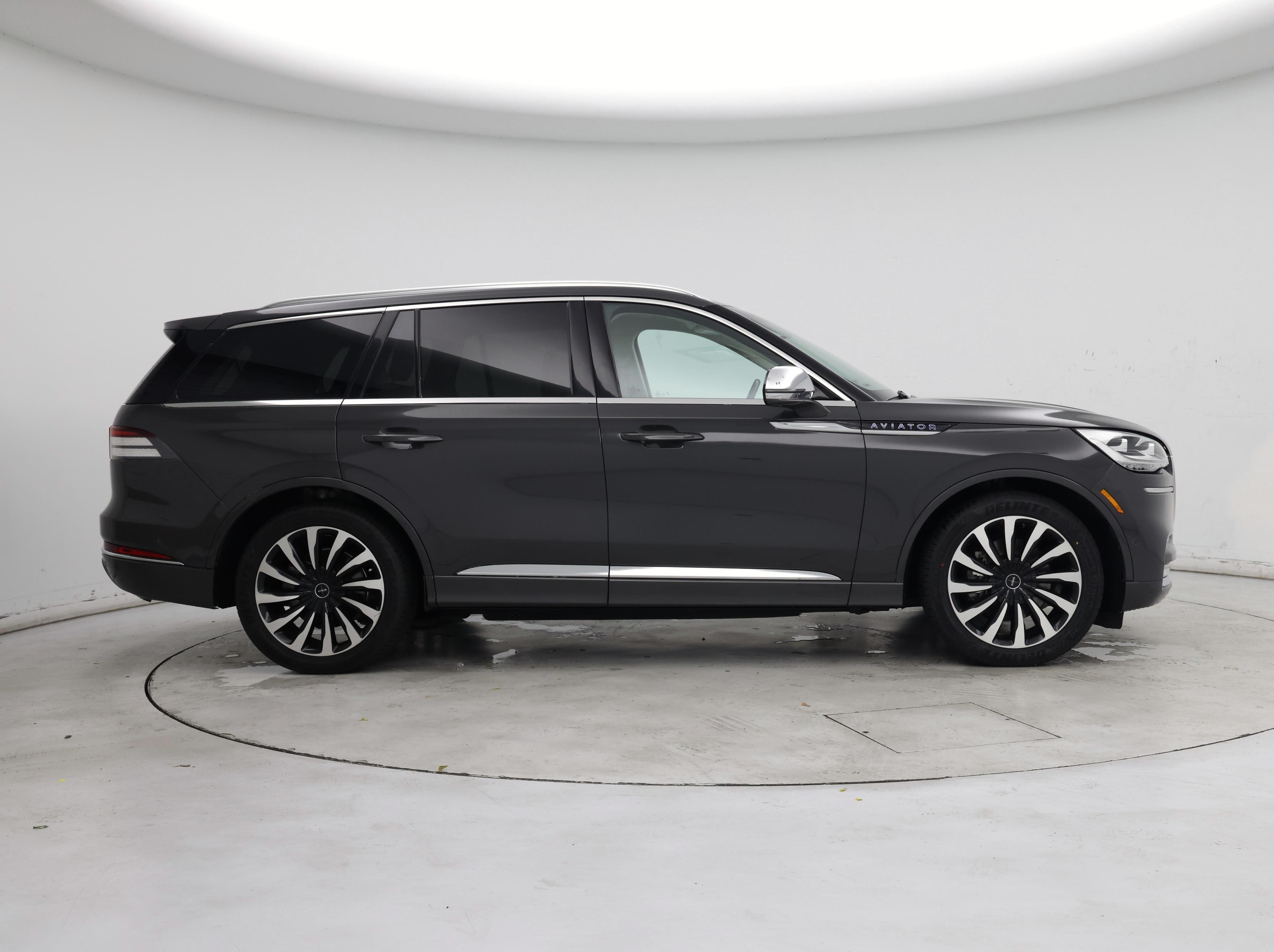 Thumbnail: 2021 Lincoln Aviator - 7