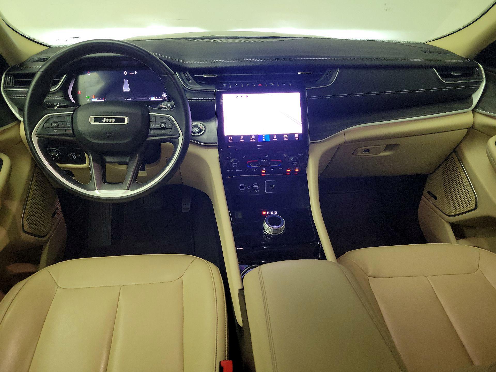 Thumbnail: 2022 Jeep Grand Cherokee L - 9