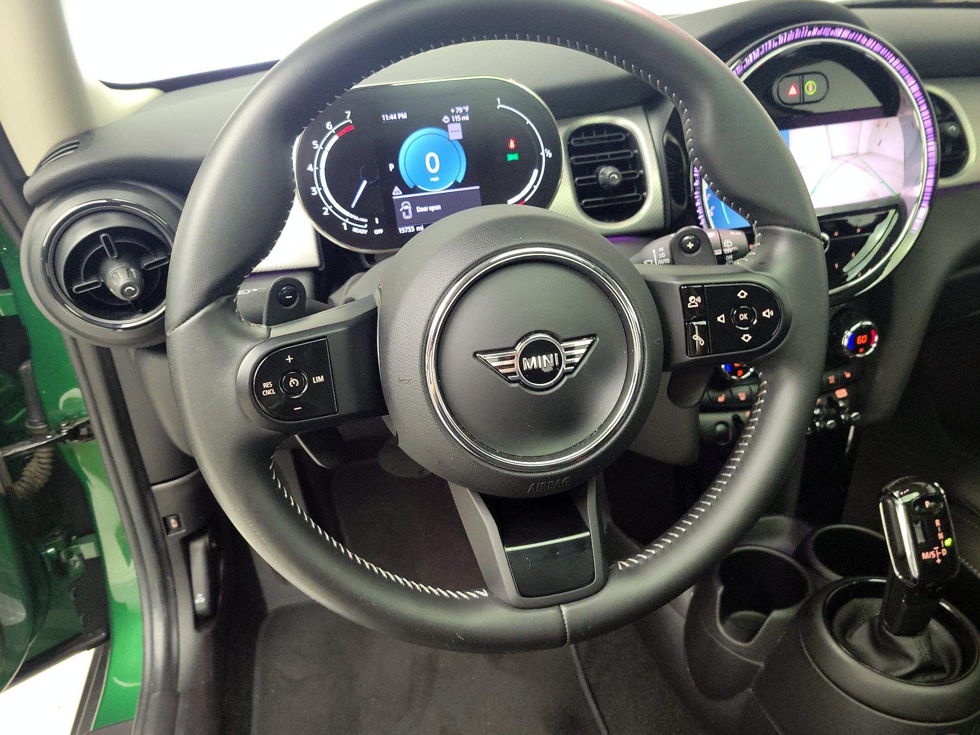 Thumbnail: 2022 MINI Cooper Hardtop - 10