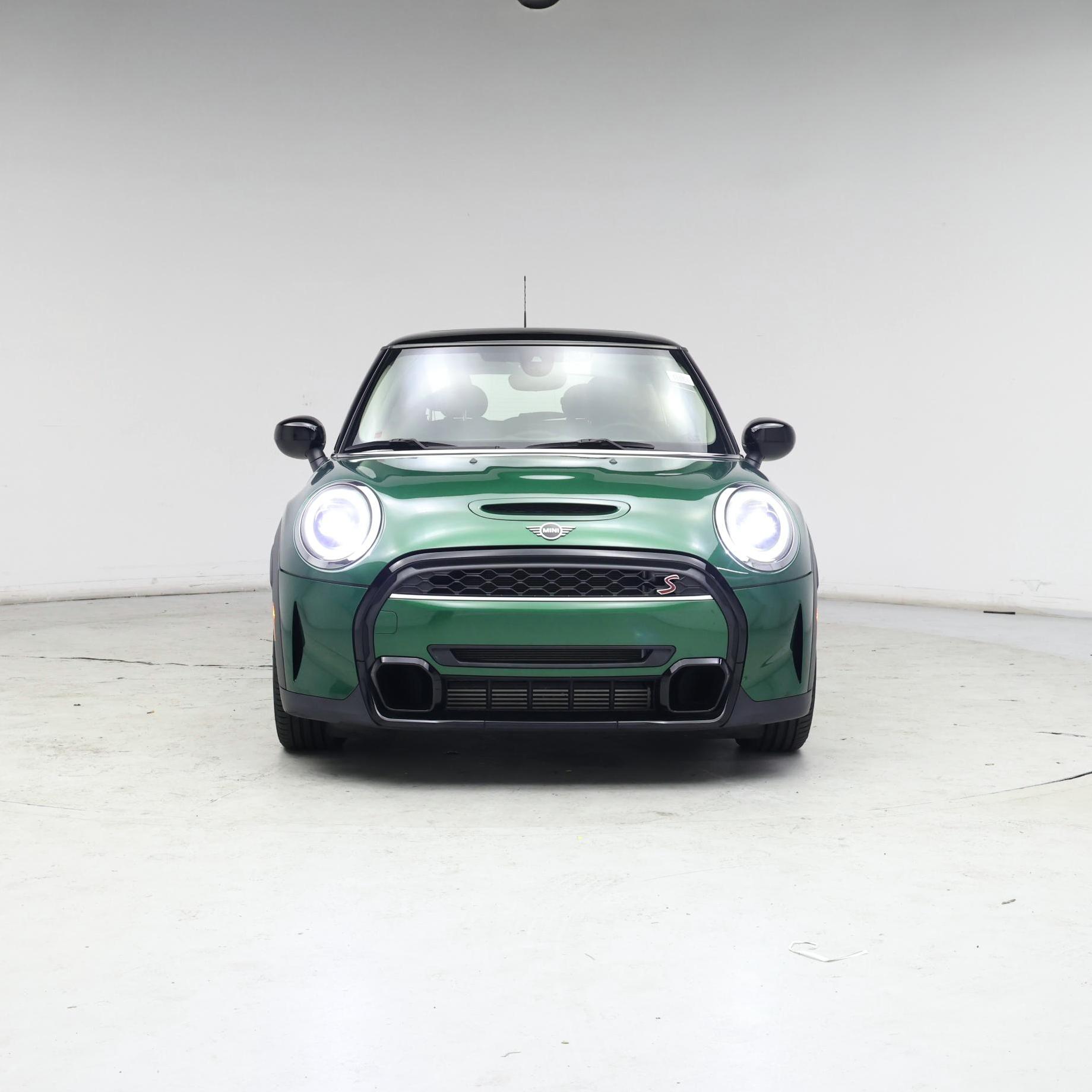 Thumbnail: 2022 MINI Cooper Hardtop - 5