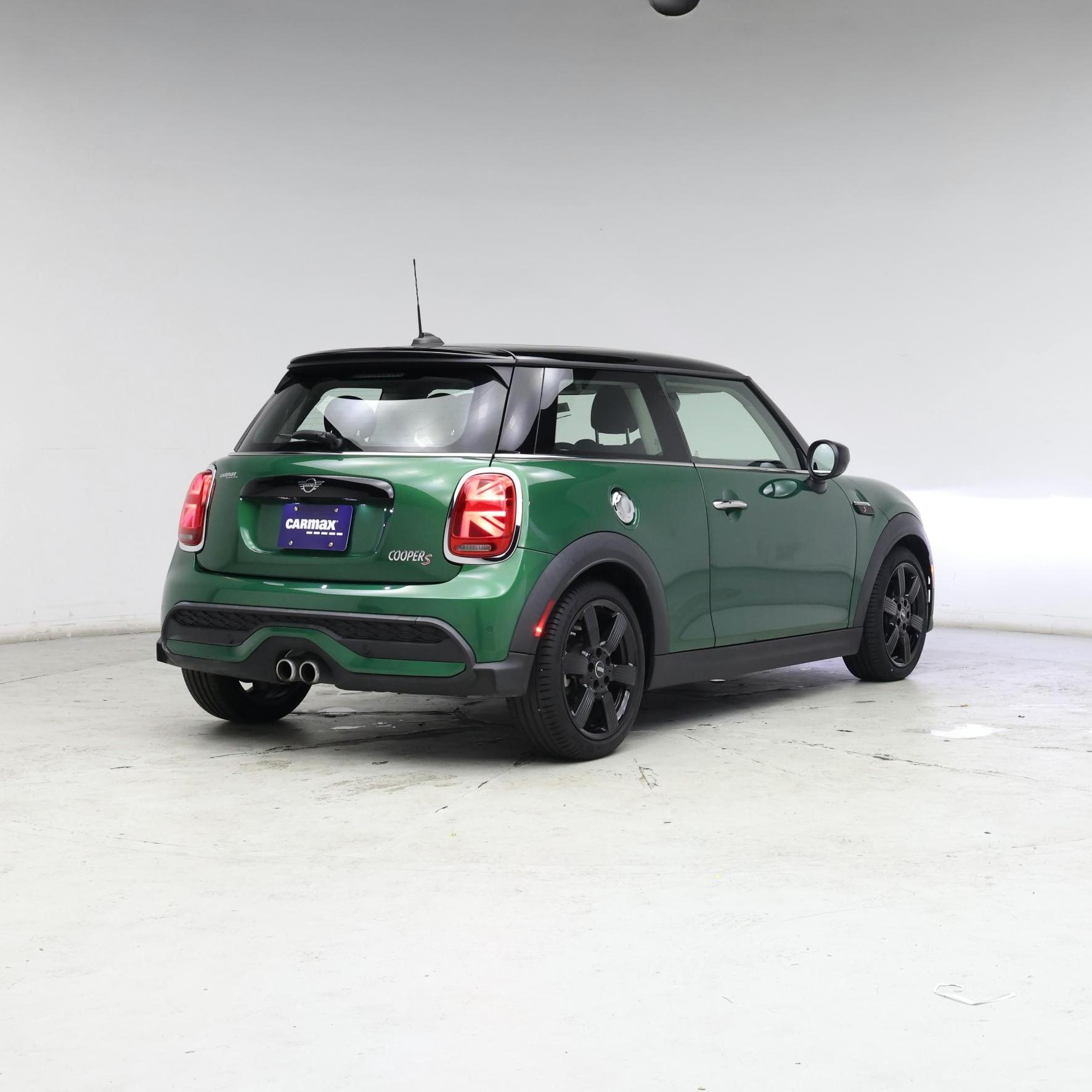 Thumbnail: 2022 MINI Cooper Hardtop - 8