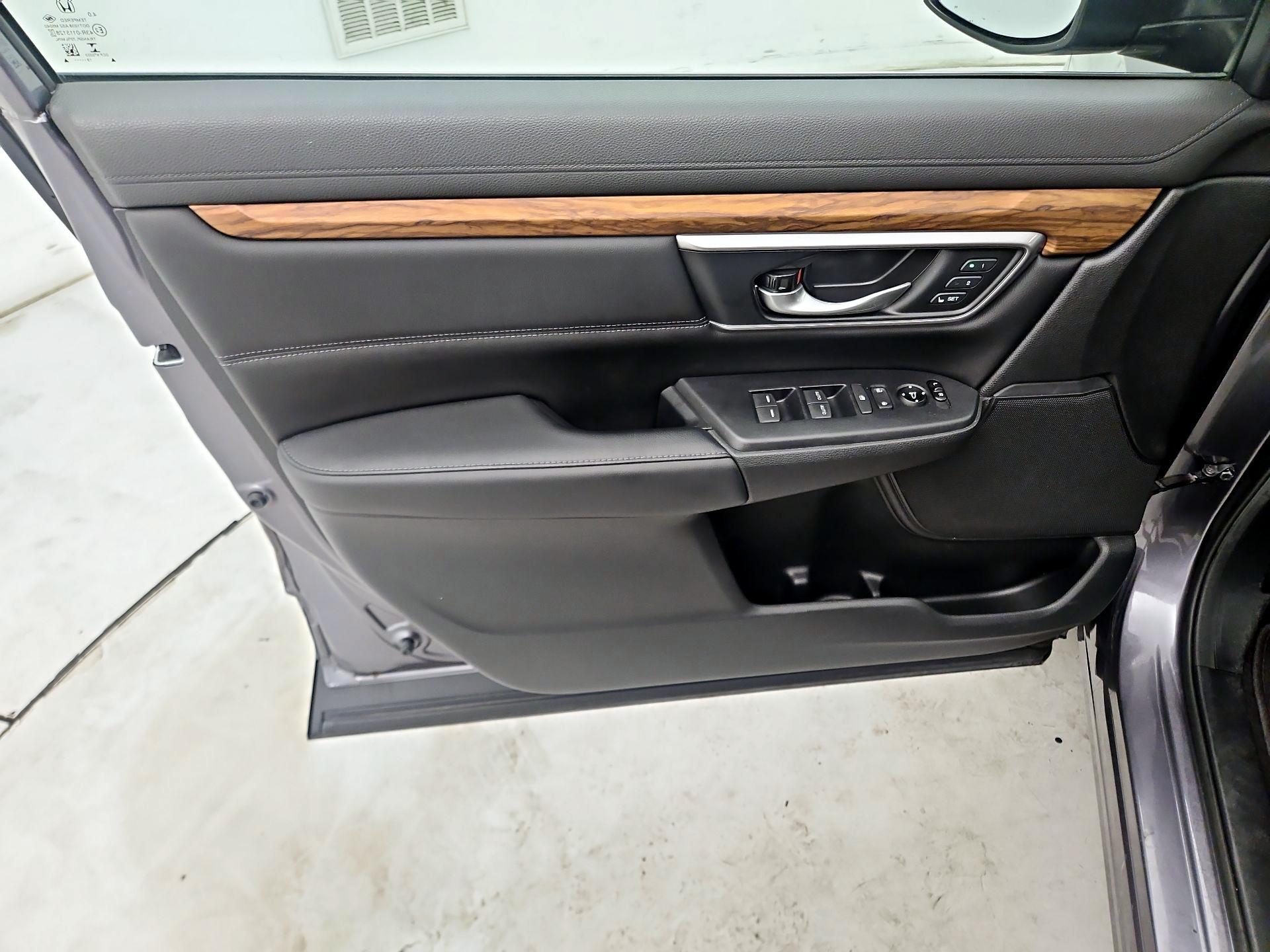 Thumbnail: 2019 Honda CR-V - 12
