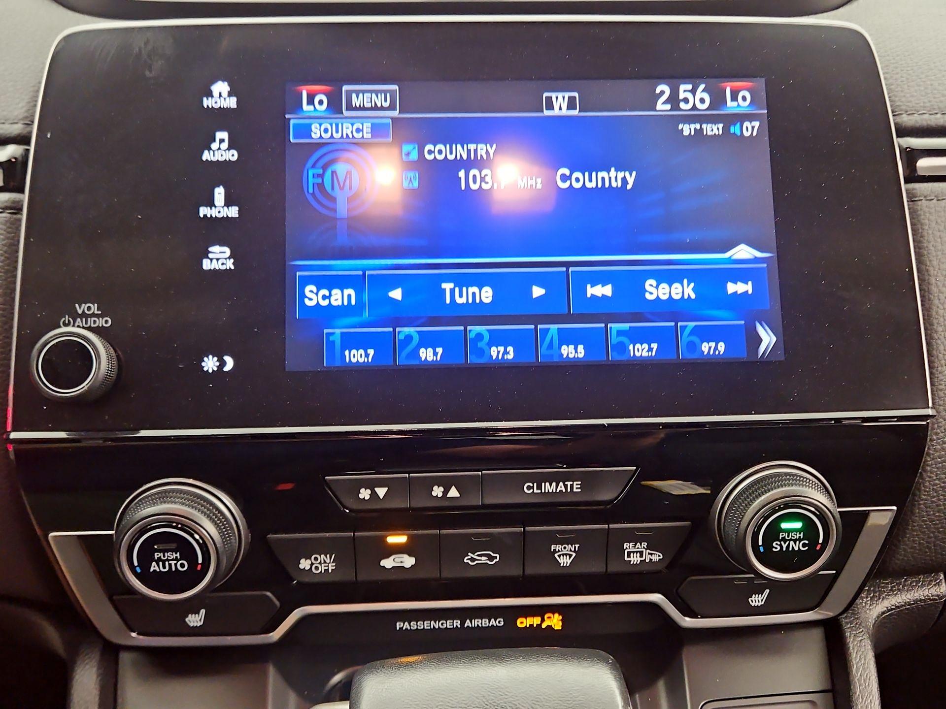 Thumbnail: 2019 Honda CR-V - 15
