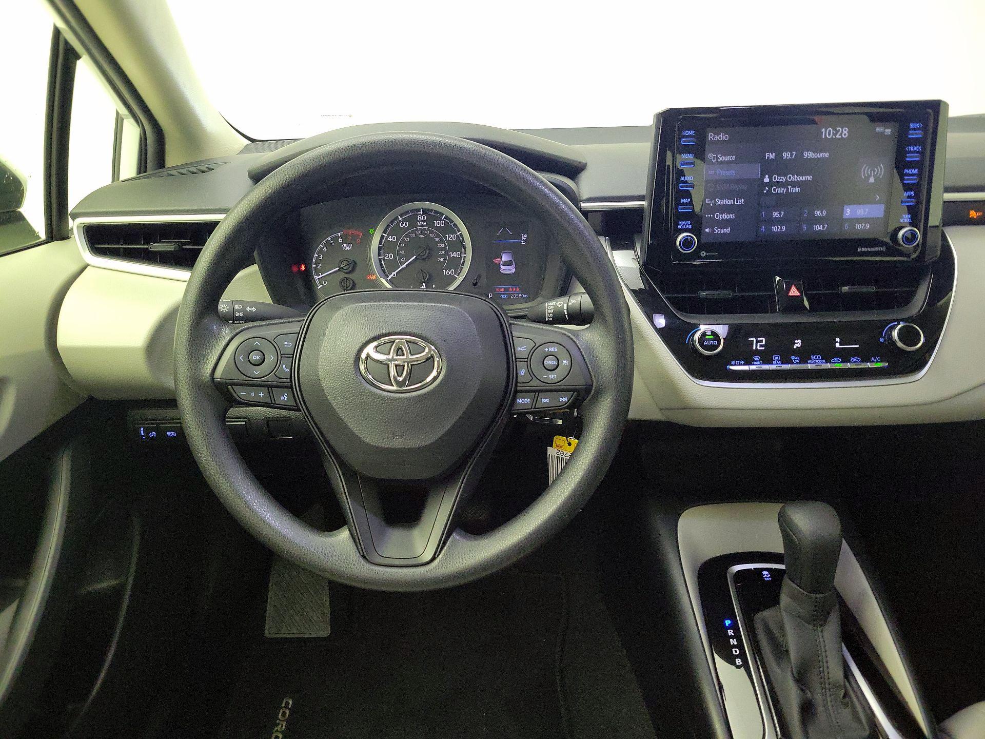 Thumbnail: 2022 Toyota Corolla - 10