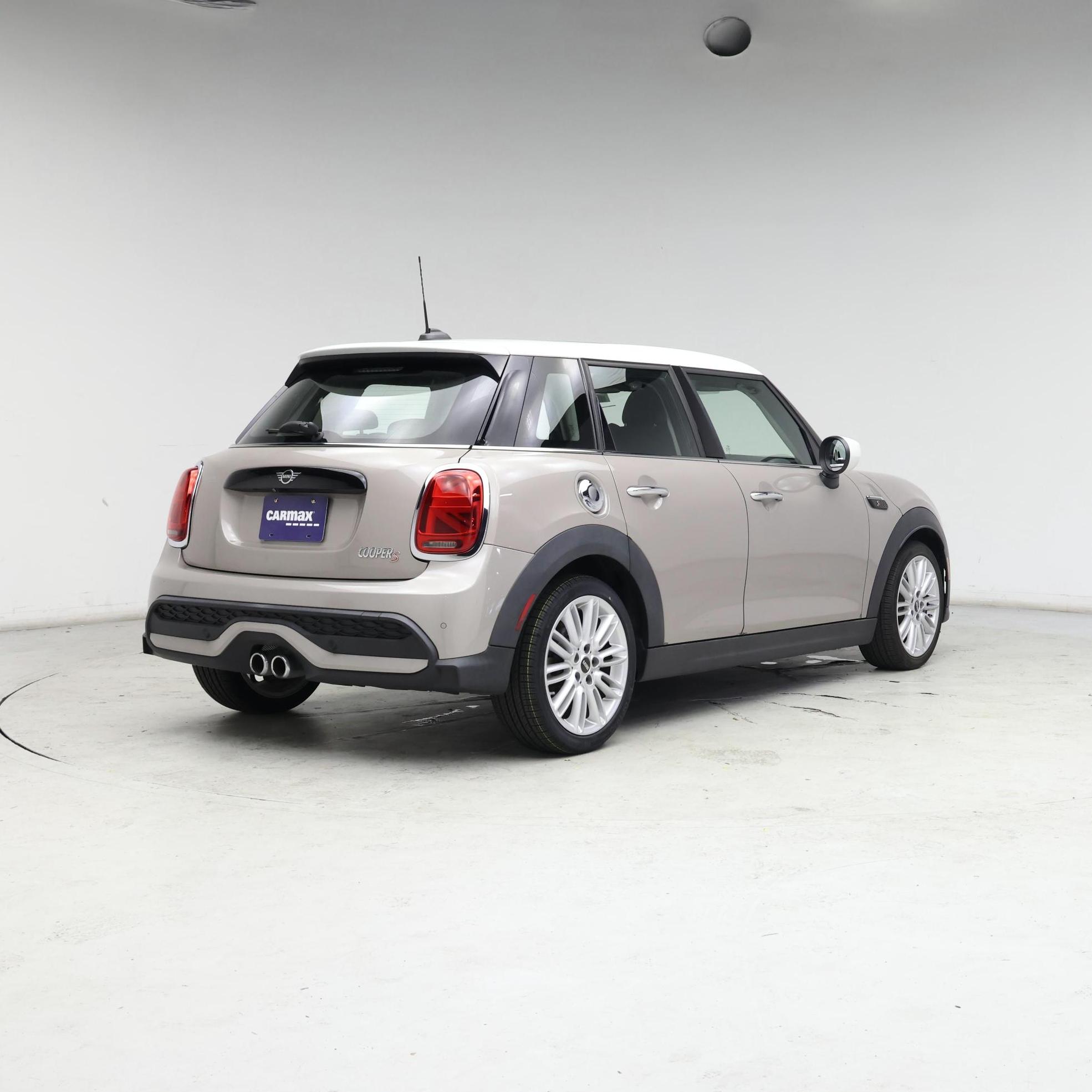 Thumbnail: 2023 MINI Cooper Hardtop - 8