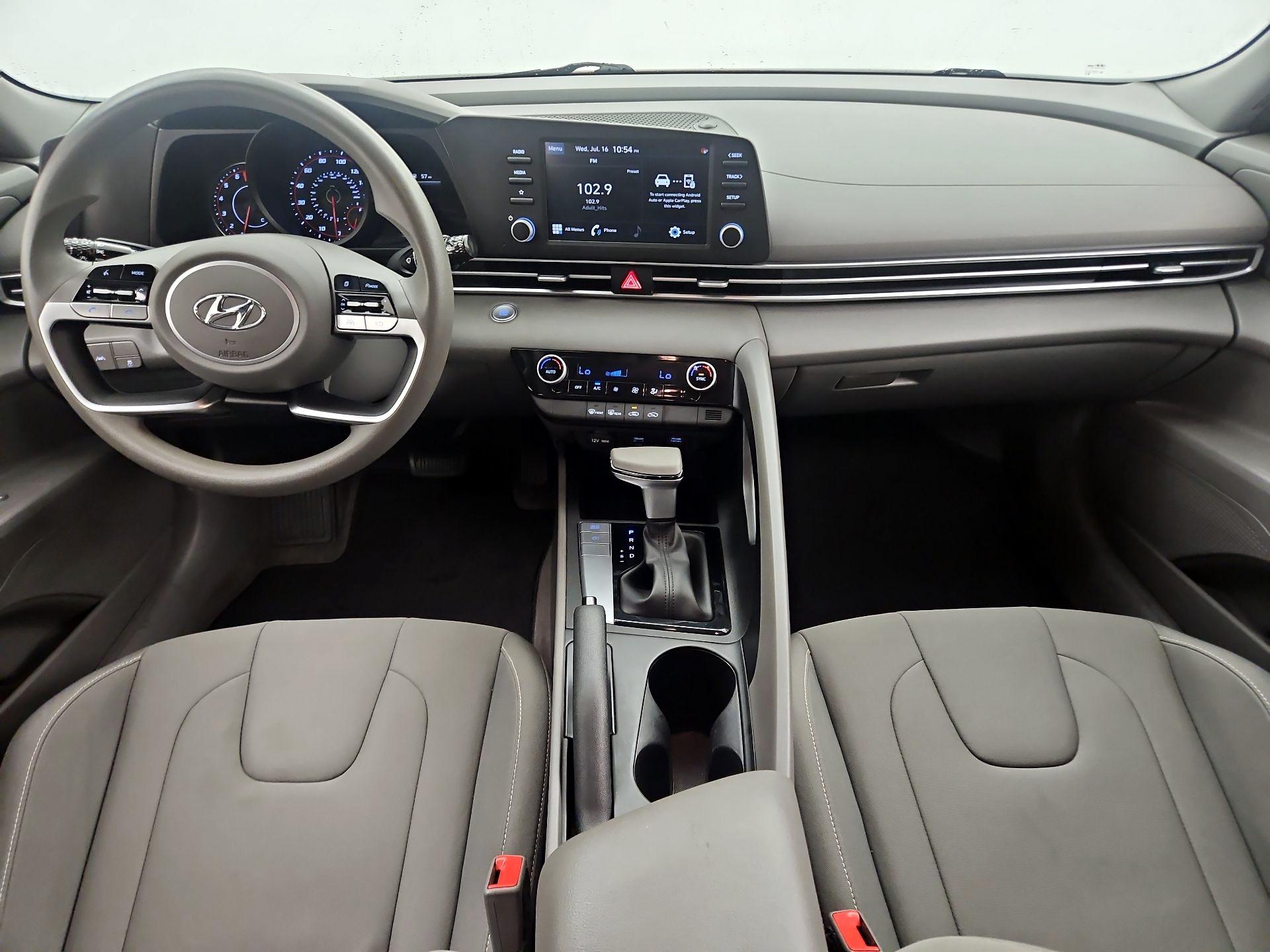 Thumbnail: 2023 Hyundai Elantra - 9