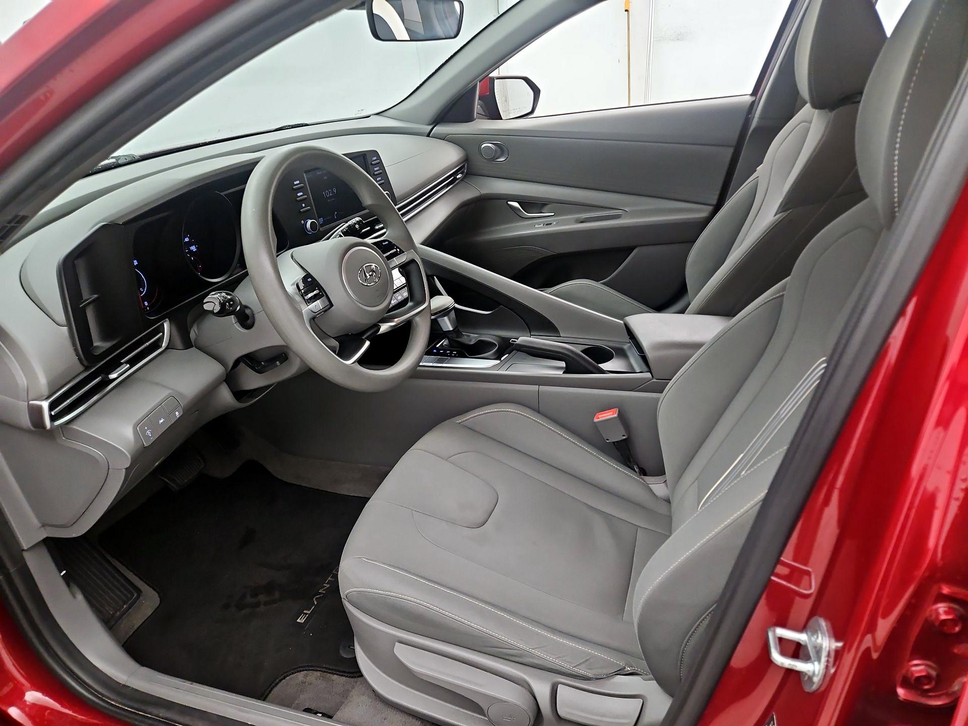 Thumbnail: 2023 Hyundai Elantra - 11