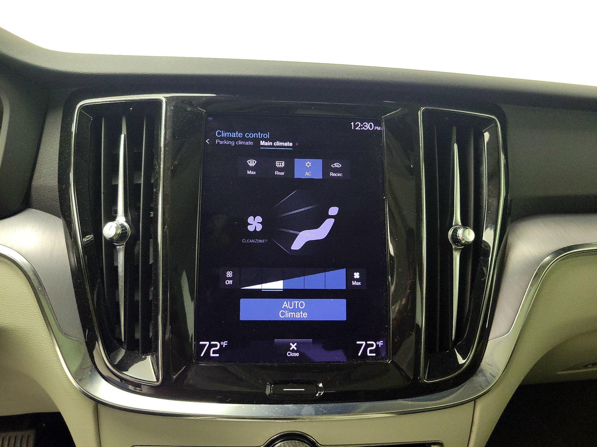 Thumbnail: 2021 Volvo S60 - 16