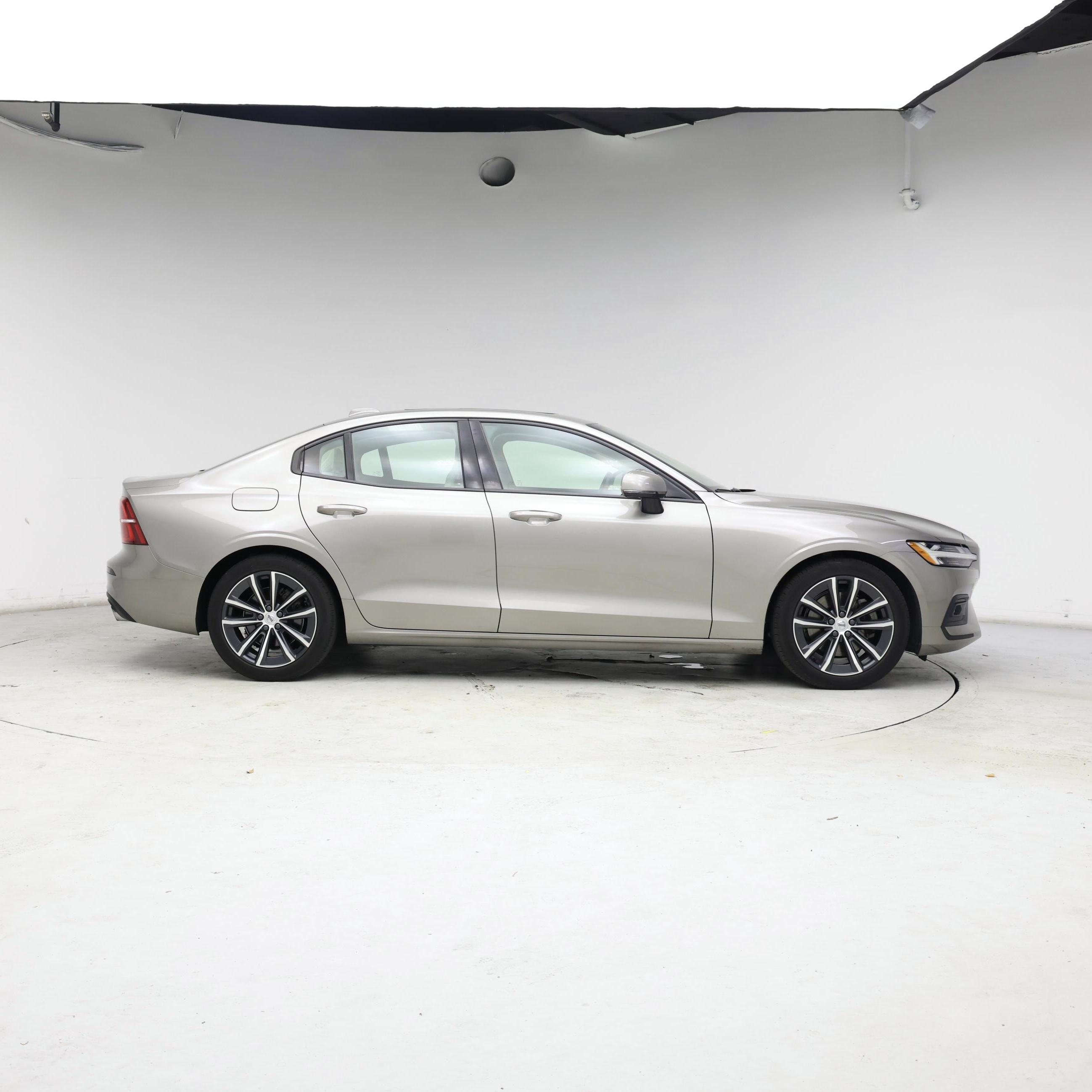 Thumbnail: 2021 Volvo S60 - 7