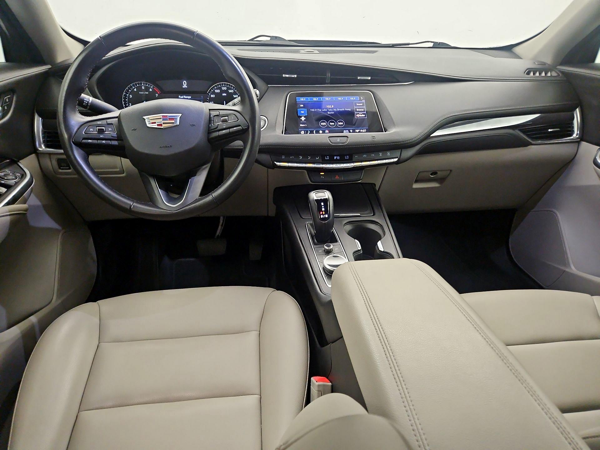 Thumbnail: 2019 Cadillac XT4 - 9