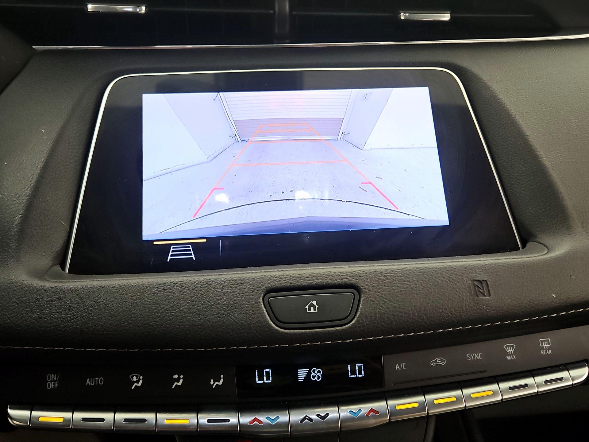 Thumbnail: 2019 Cadillac XT4 - 14