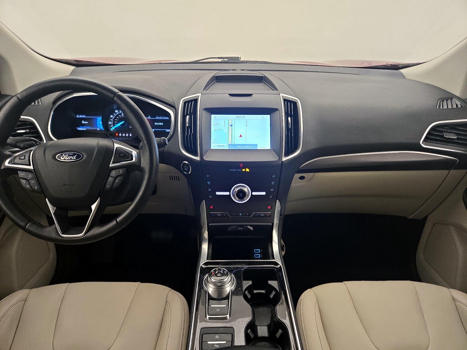 Thumbnail: 2020 Ford Edge - 9