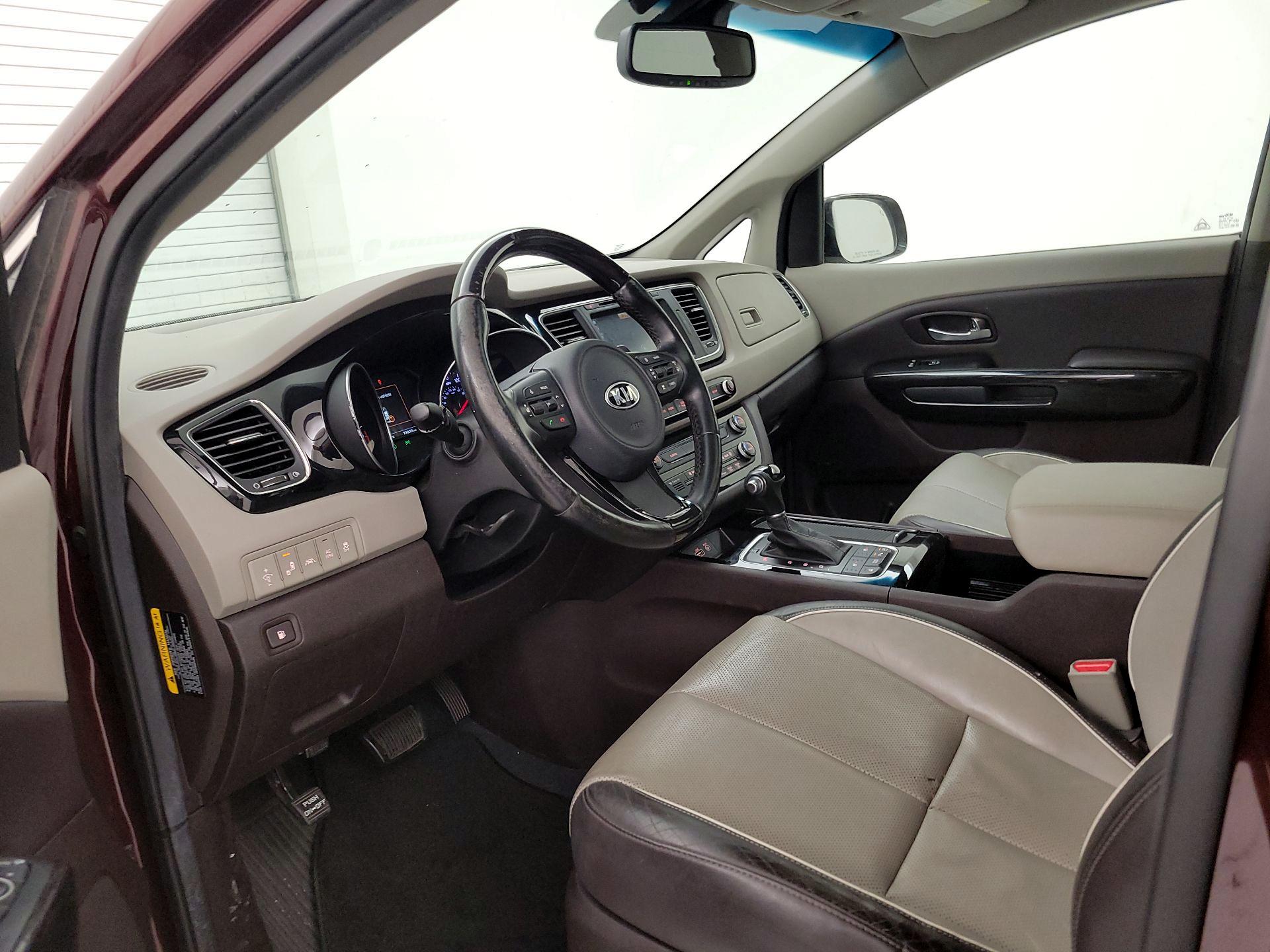 Thumbnail: 2015 Kia Sedona - 11