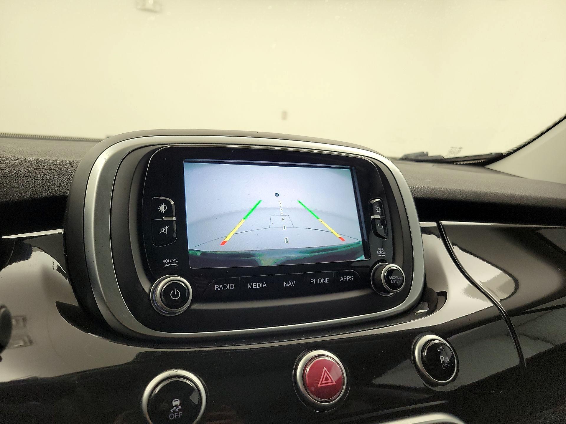 Thumbnail: 2016 Fiat 500X - 15